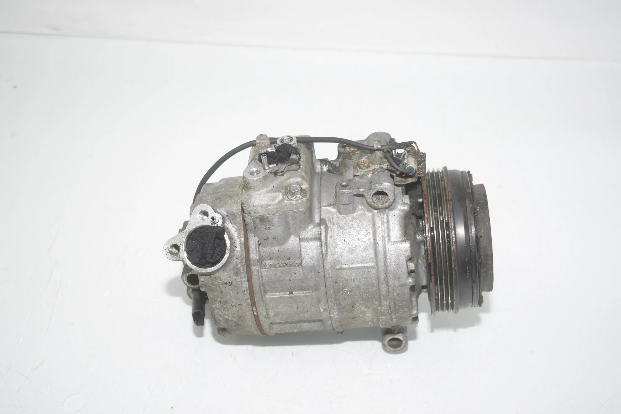 Air Condition A/C Pump – OEM 9154072 · BMW 7 (F01, F02) BMW 7 (F01, F02) 750 i 2010