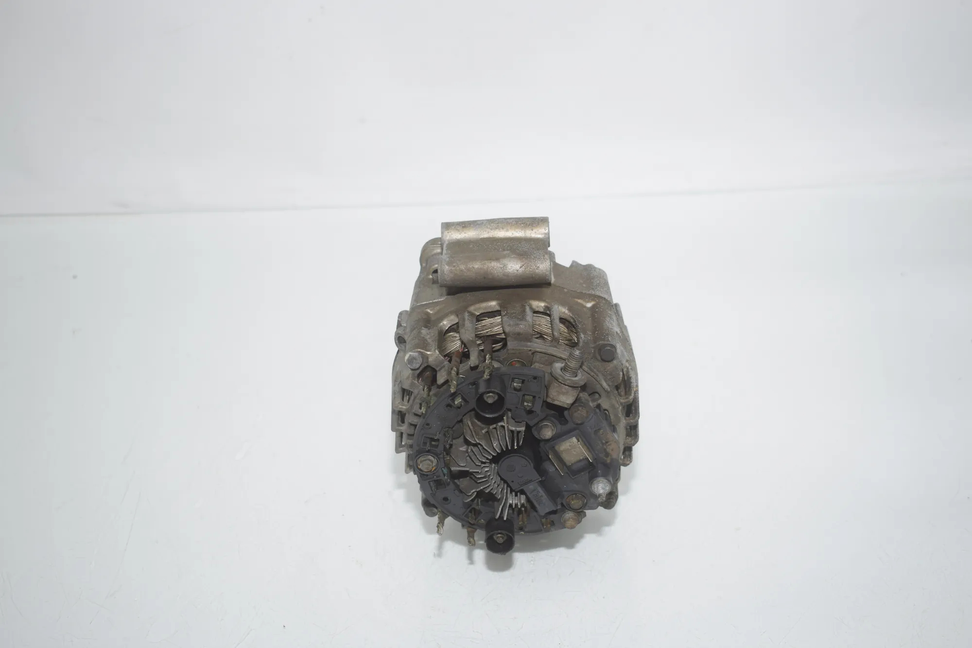 Alternator Generator – OEM 7603779 · BMW 7 (F01, F02) BMW 7 (F01, F02) 750 i 2010 – 2