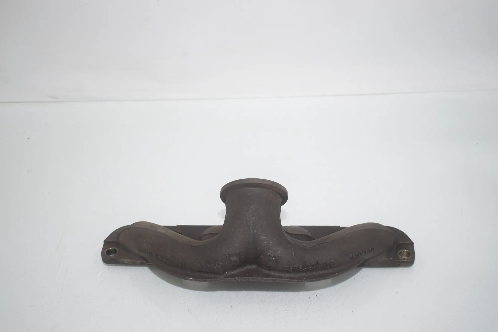 Exhaust Manifold – OEM 7576987 · BMW 7 (F01, F02) BMW 7 (F01, F02) 750 i 2010