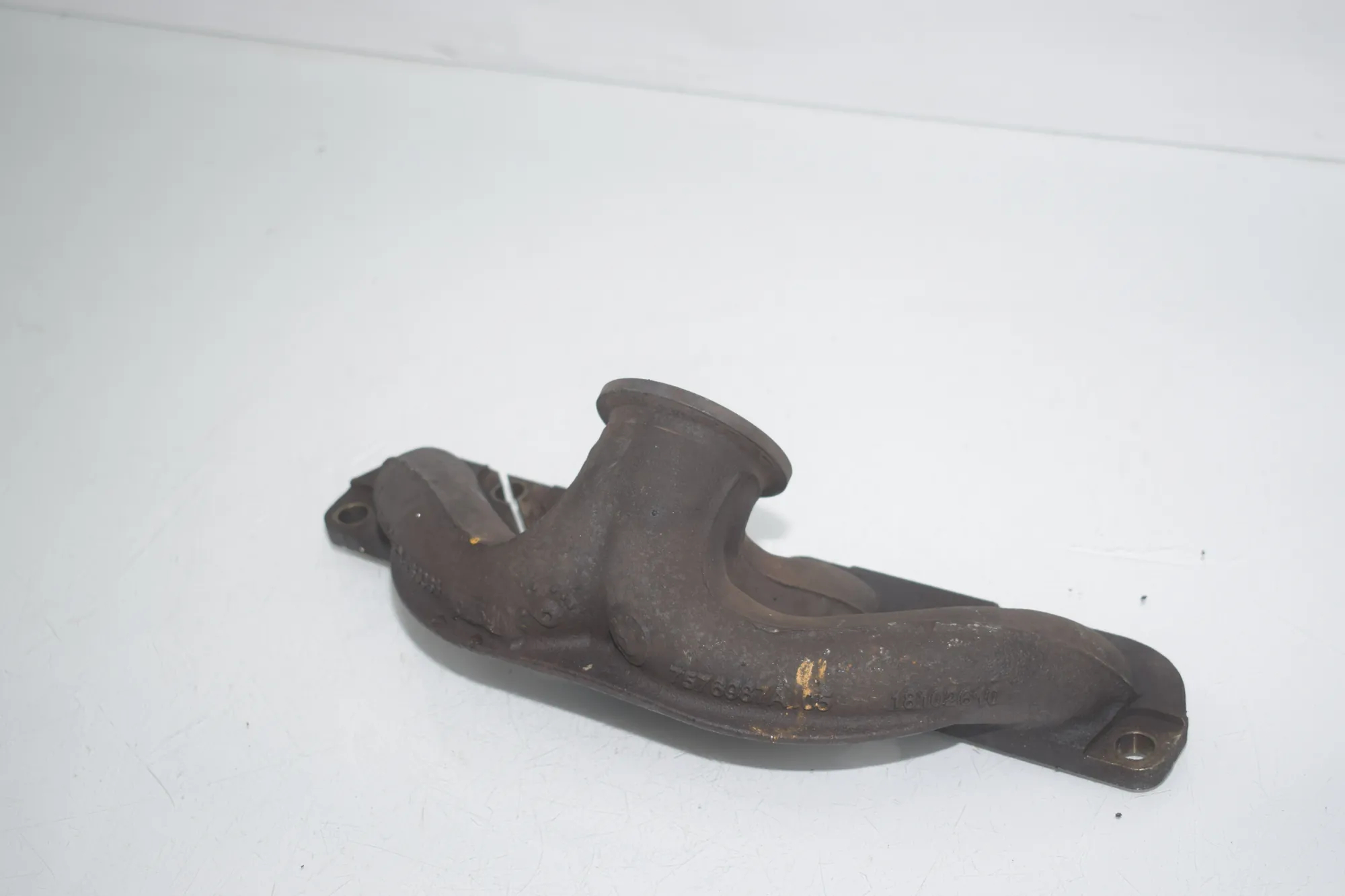 Exhaust Manifold – OEM 7576987 · BMW 7 (F01, F02) BMW 7 (F01, F02) 750 i 2010 – 3