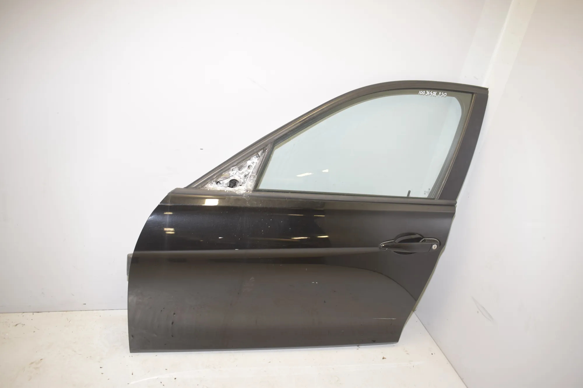 Front Left Door · BMW 3 (F30, F80) BMW 3 (F30, F80) 320 i 2012 – 2