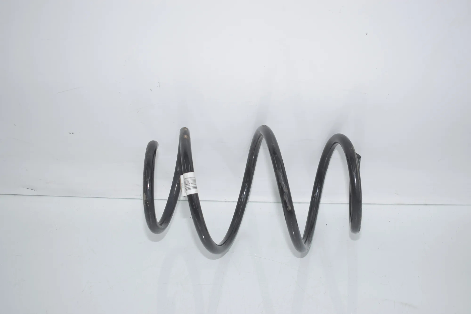 Front Left Coil Spring – OEM 6890978 · BMW 3 Touring (G21) BMW 3 Touring (G21) 320 i 2023 – 2