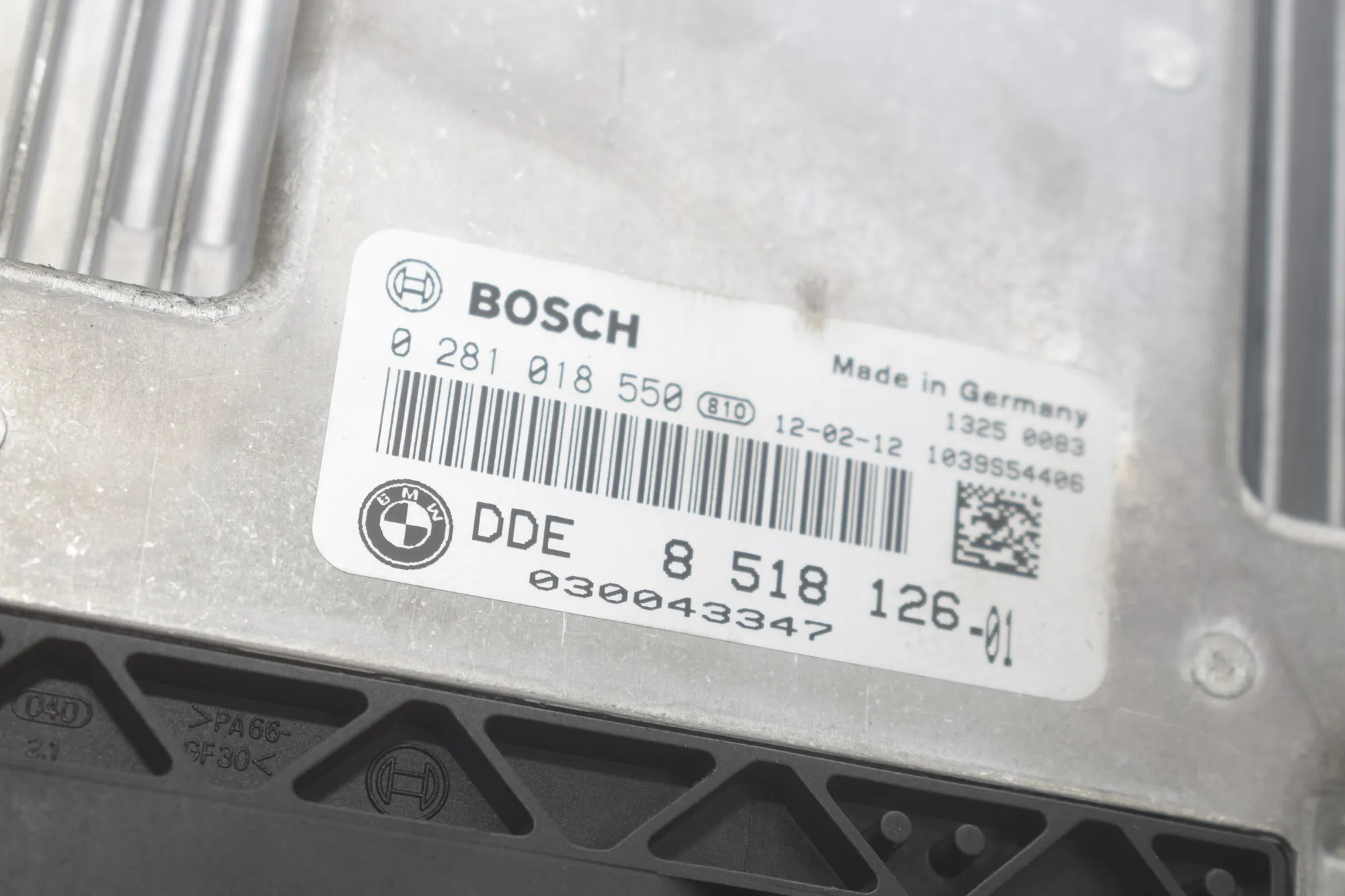 Engine Ignition ECU Set – OEM 9282118 · BMW X3 (F25) BMW X3 (F25) xDrive 30 d 2012 – 8