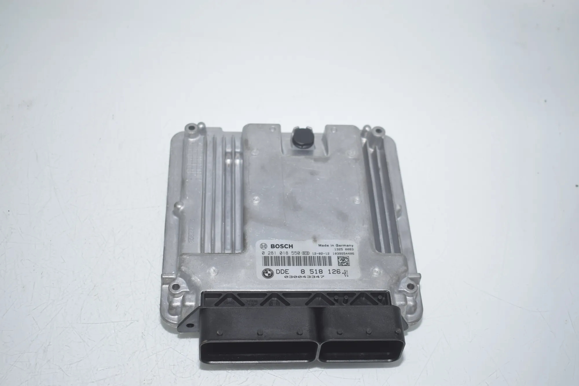 Engine Ignition ECU Set – OEM 9282118 · BMW X3 (F25) BMW X3 (F25) xDrive 30 d 2012 – 6
