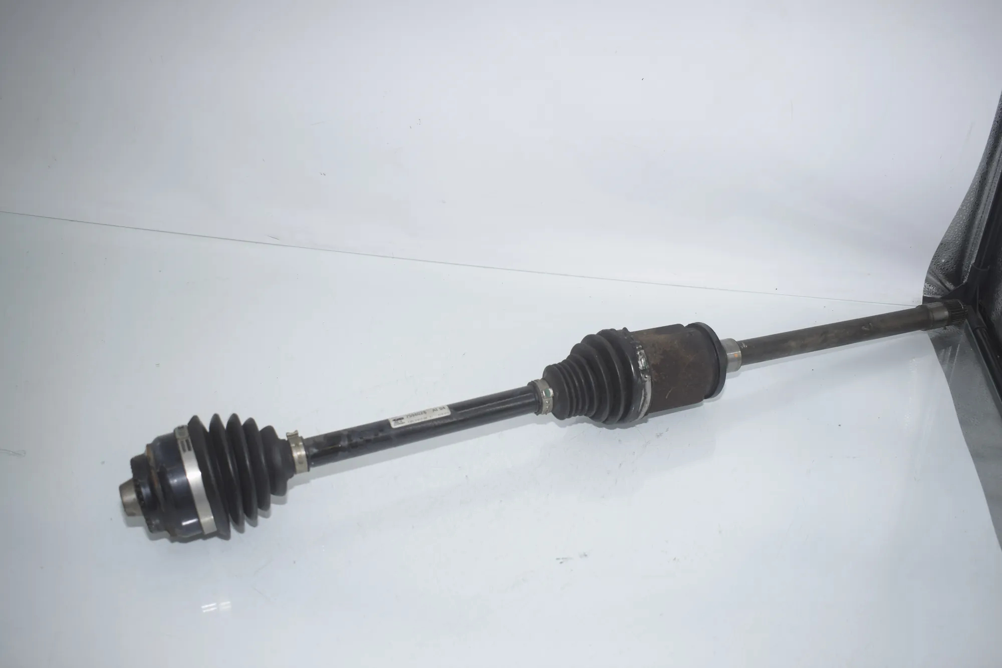 Front Right Driveshaft – OEM 7598028 · BMW X3 (F25) BMW X3 (F25) xDrive 30 d 2012 – 3