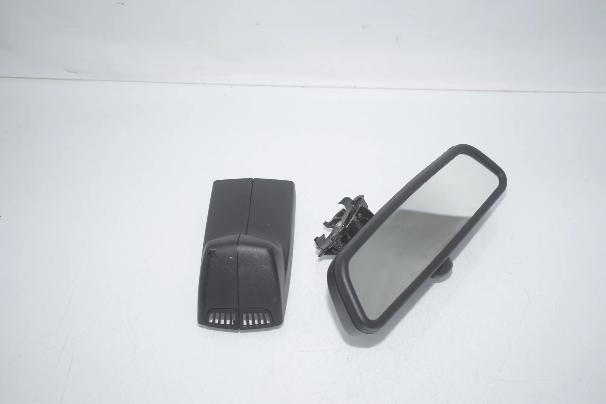 Interior Rear View Mirror – OEM 9213533 · BMW X3 (F25) BMW X3 (F25) xDrive 30 d 2012