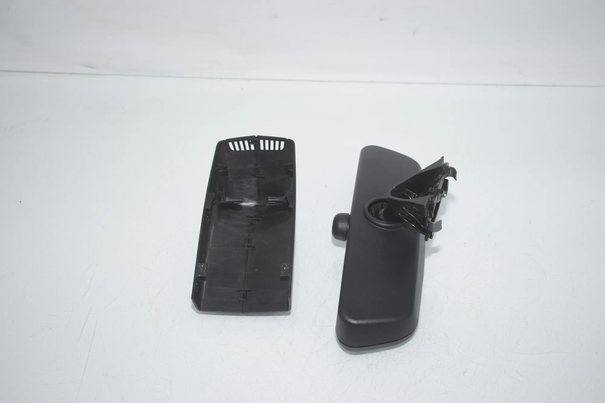 Interior Rear View Mirror – OEM 9213533 · BMW X3 (F25) BMW X3 (F25) xDrive 30 d 2012 – 4