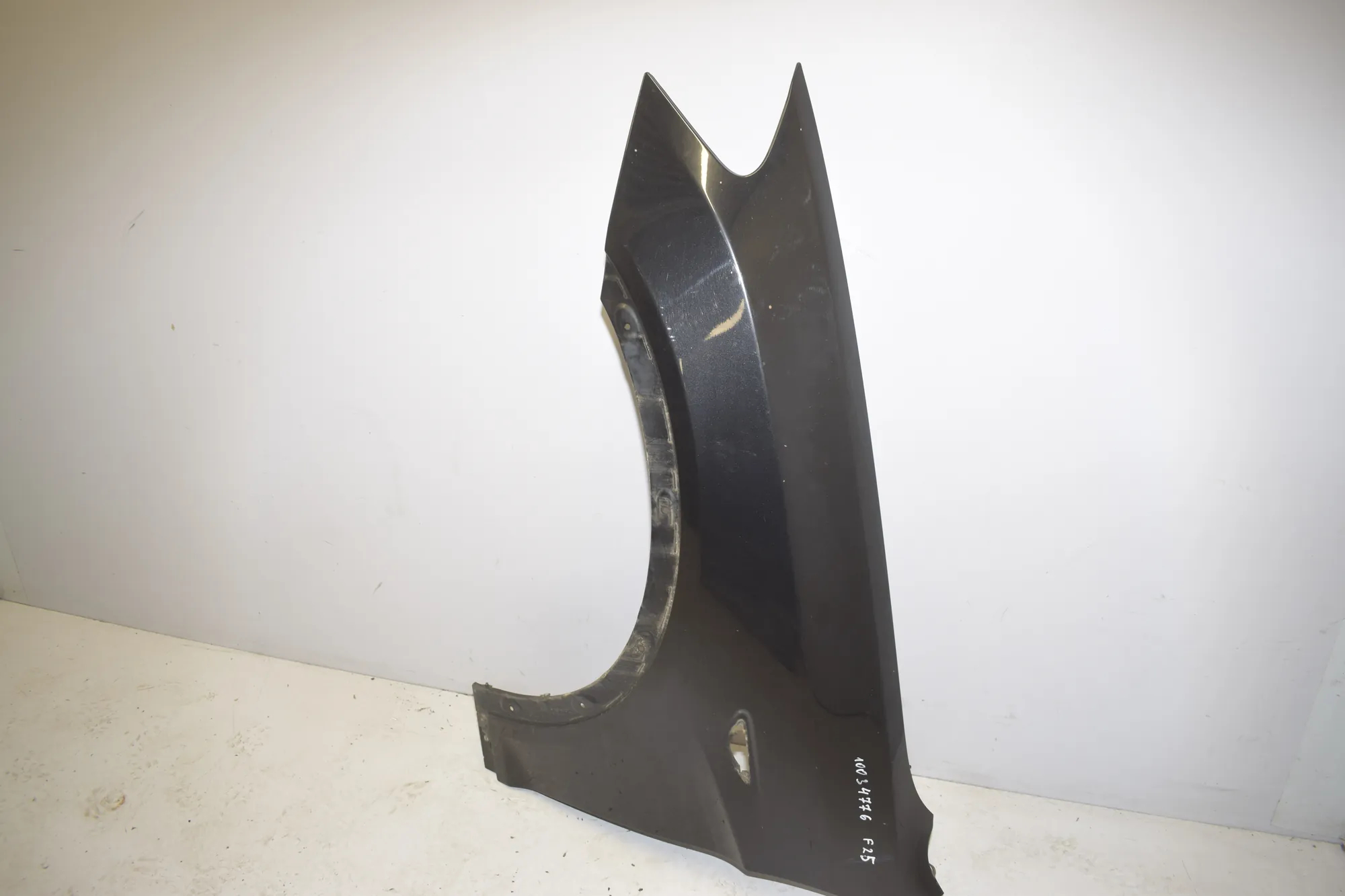 Front Left Fender · BMW X3 (F25) BMW X3 (F25) xDrive 30 d 2012 – 2