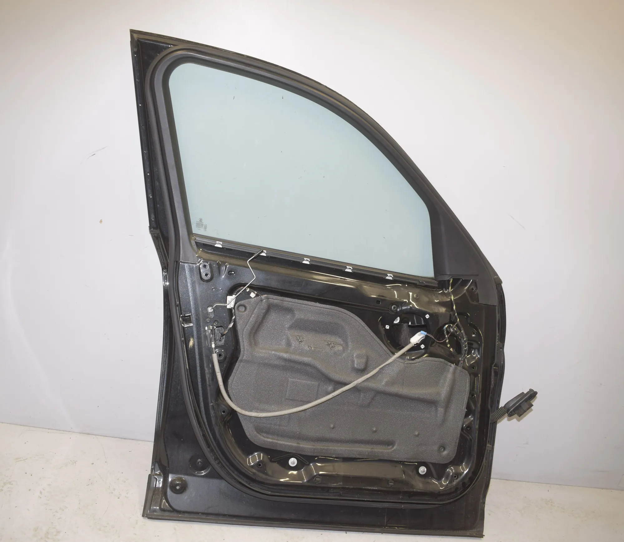 Front Left Door · BMW X3 (F25) BMW X3 (F25) xDrive 30 d 2012 – 4