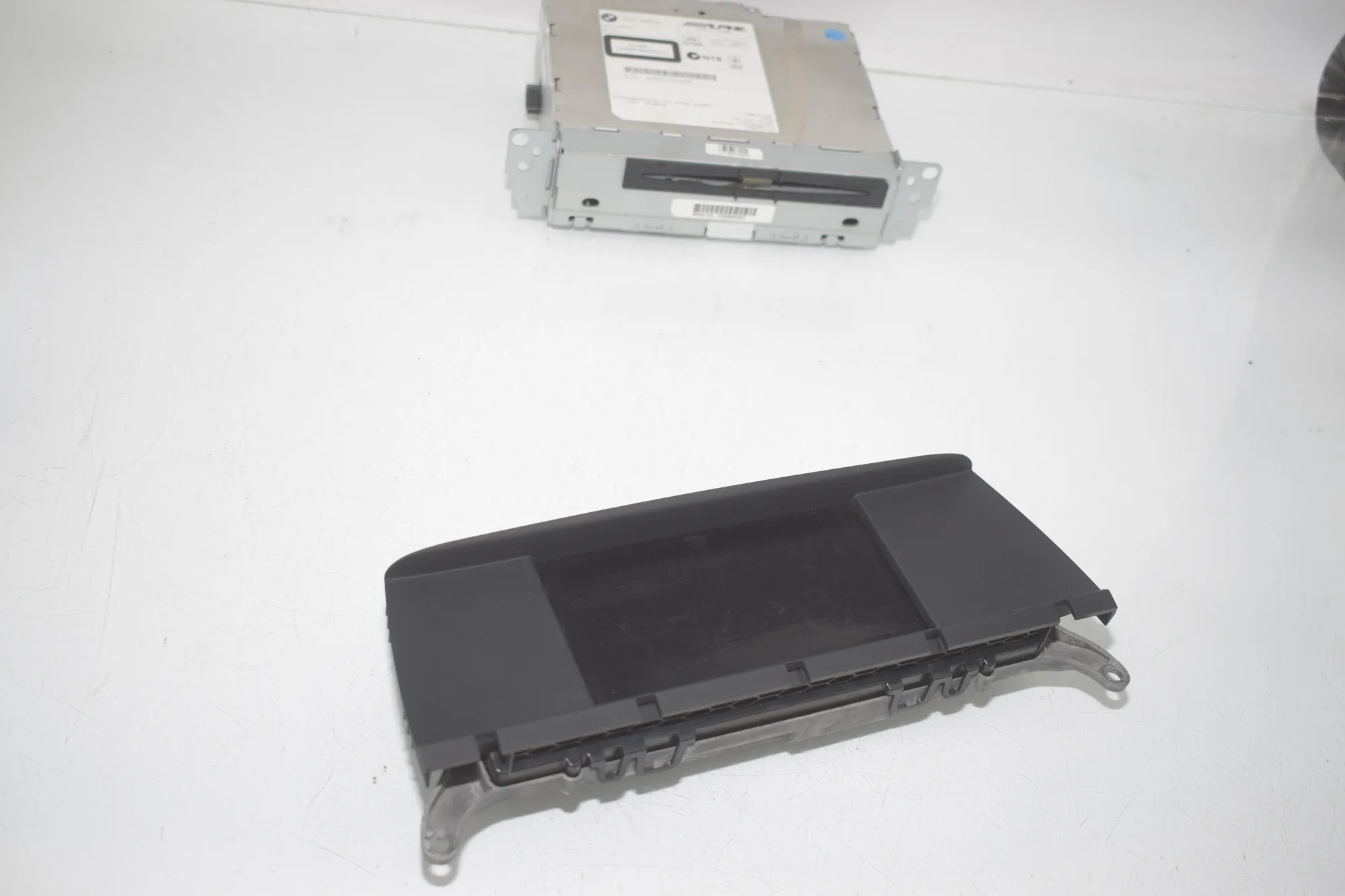 Navigation System – OEM 9253944 · BMW X3 (F25) BMW X3 (F25) xDrive 30 d 2012 – 6