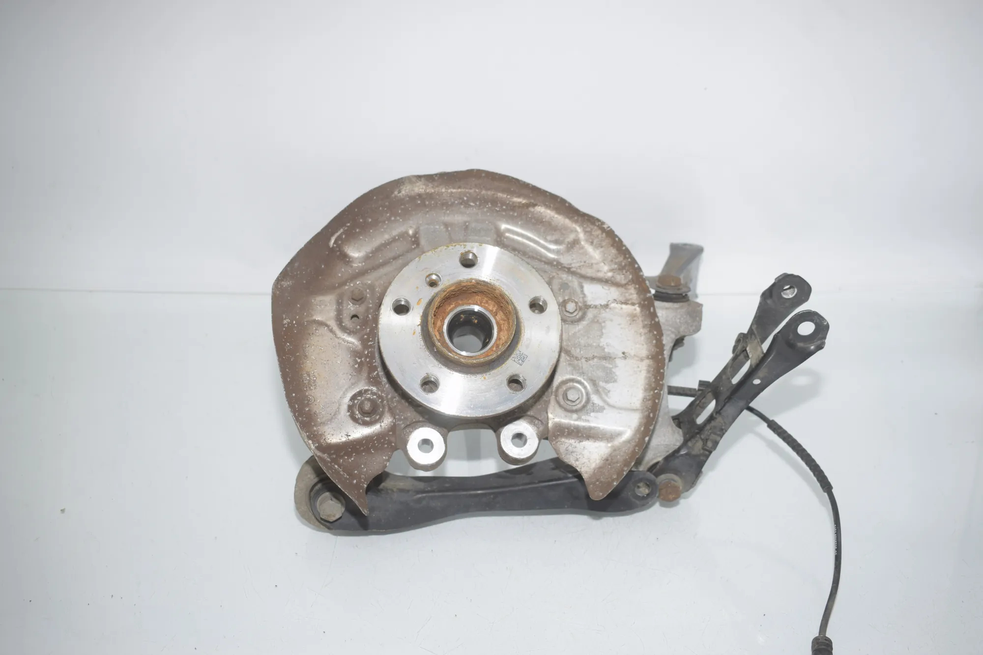 Rear Right Wheel Hub – OEM 6852162 · BMW i3 (I01) BMW i3 (I01) Electric 2020 – 3