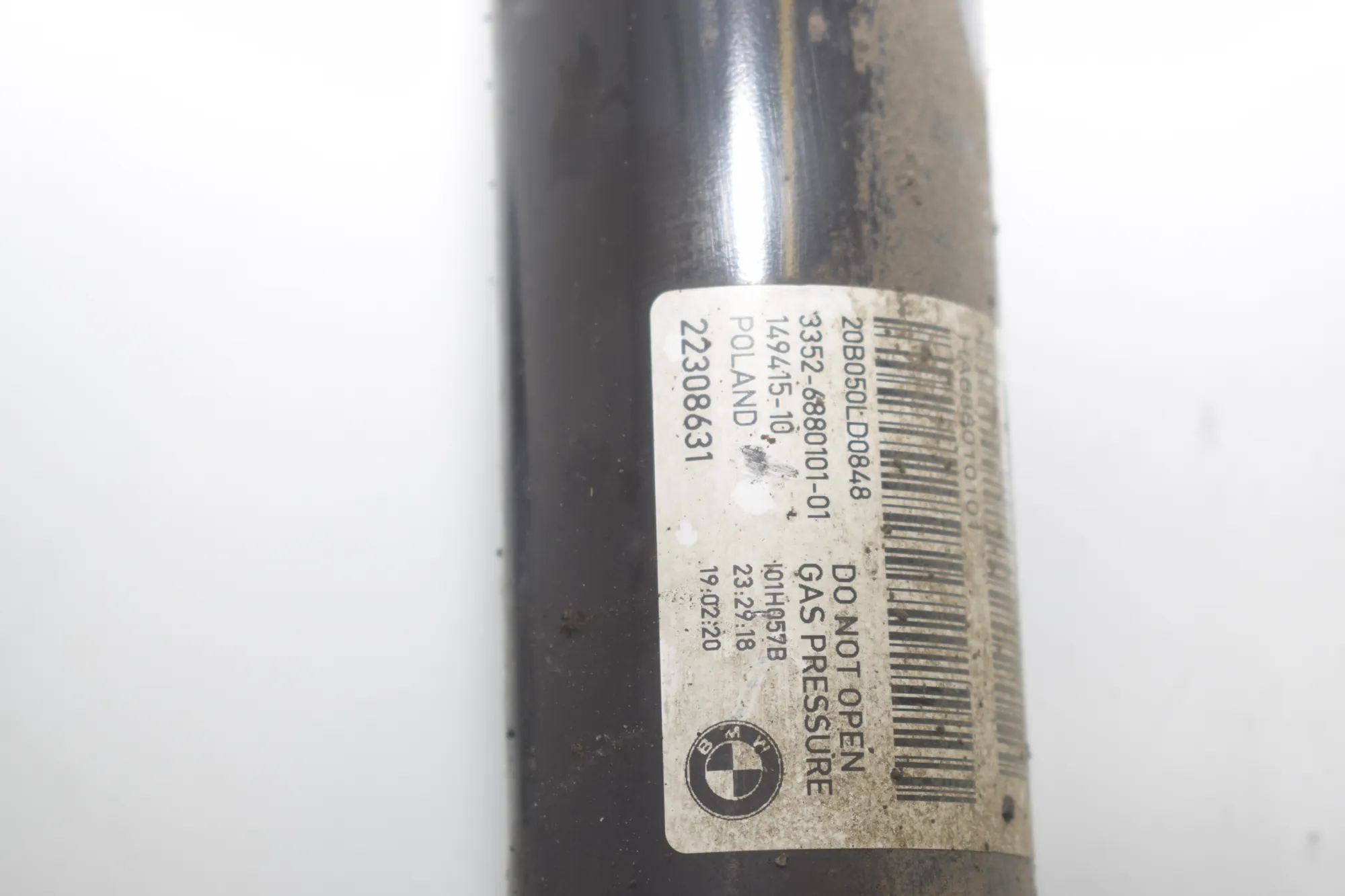 Rear Left Shock Absorber – OEM 6880101 · BMW i3 (I01) BMW i3 (I01) Electric 2020 – 4
