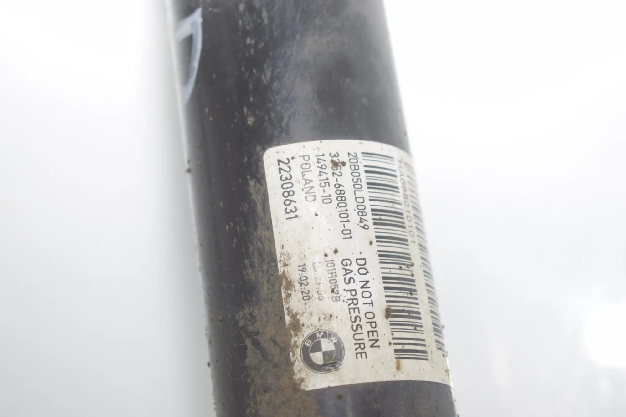 Rear Right Shock Absorber – OEM 6880101 · BMW i3 (I01) BMW i3 (I01) Electric 2020 – 4