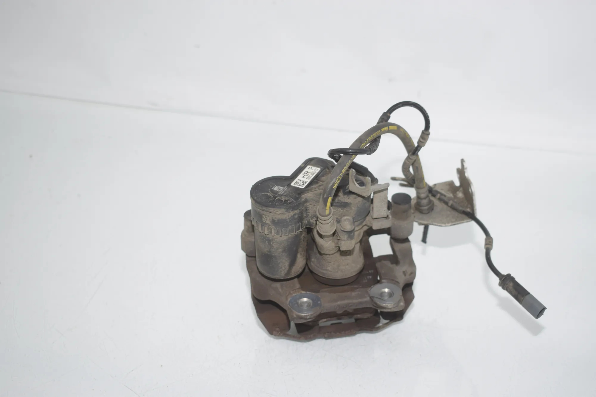 Rear Right Brake Caliper – OEM 6883020 · BMW i3 (I01) BMW i3 (I01) Electric 2020 – 4