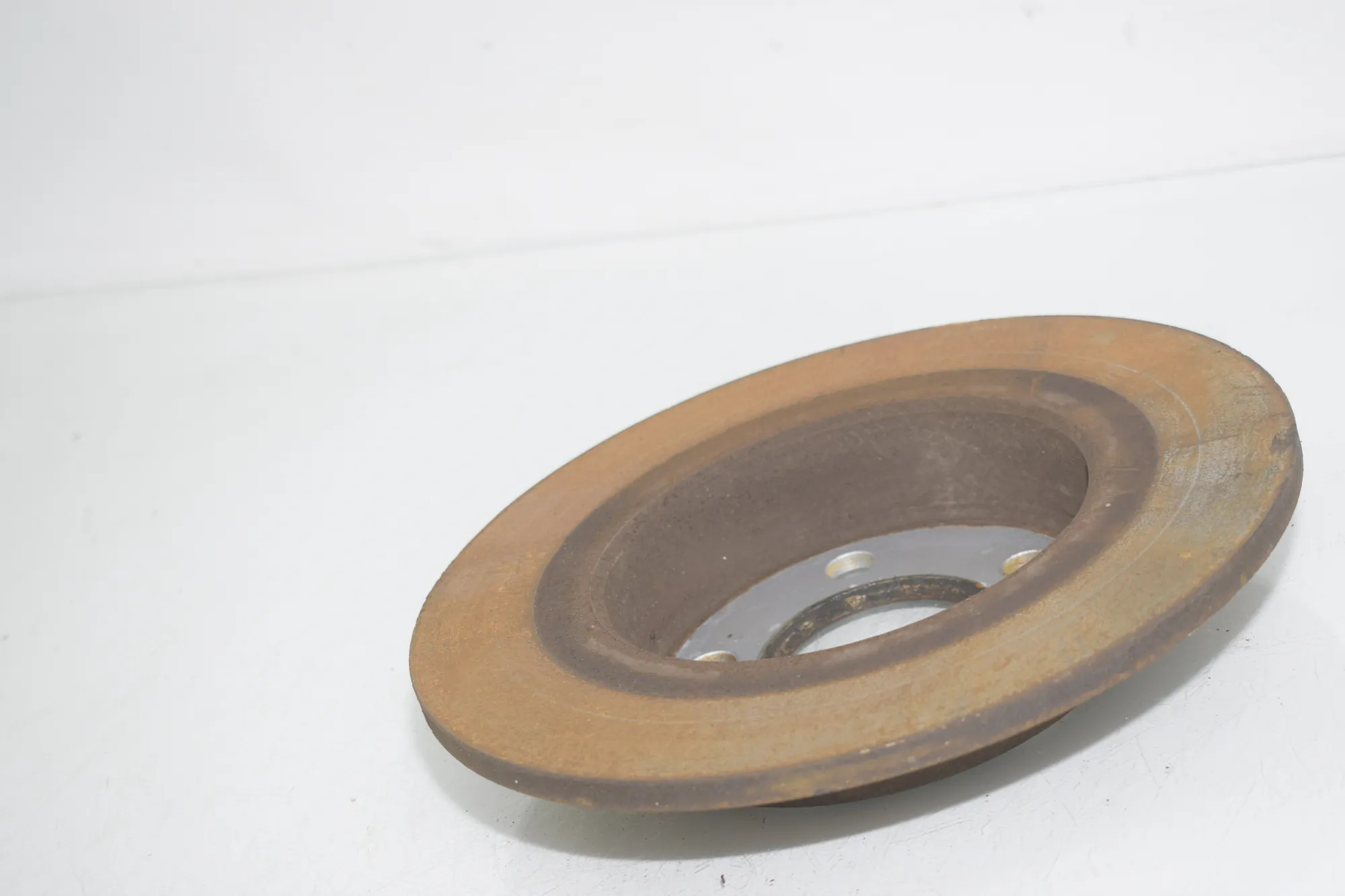 Rear Left Brake Disc – OEM 6799367 · BMW i3 (I01) BMW i3 (I01) Electric 2020 – 4