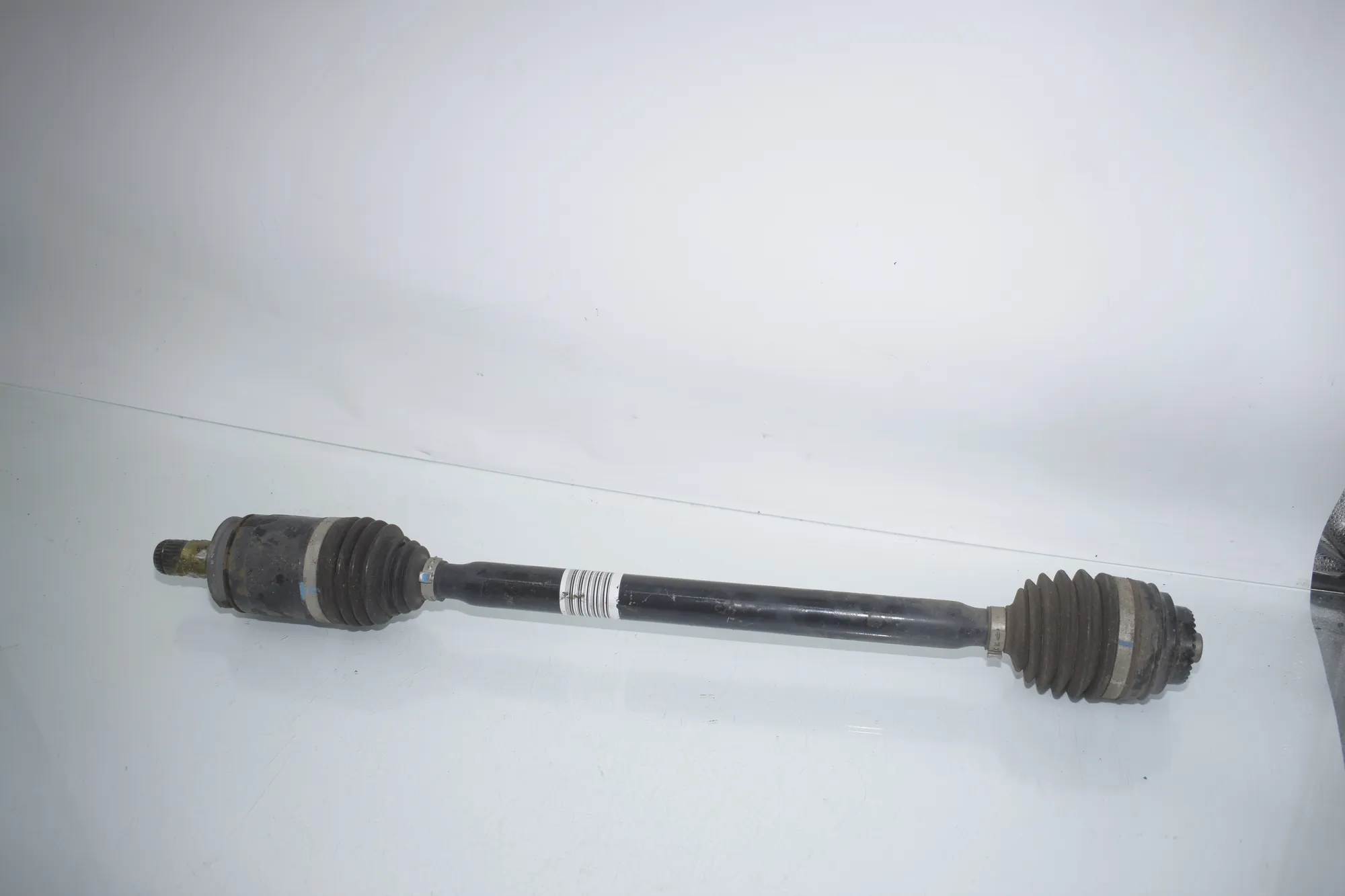Rear Right Driveshaft – OEM 7641212 · BMW i3 (I01) BMW i3 (I01) Electric 2020 – 2