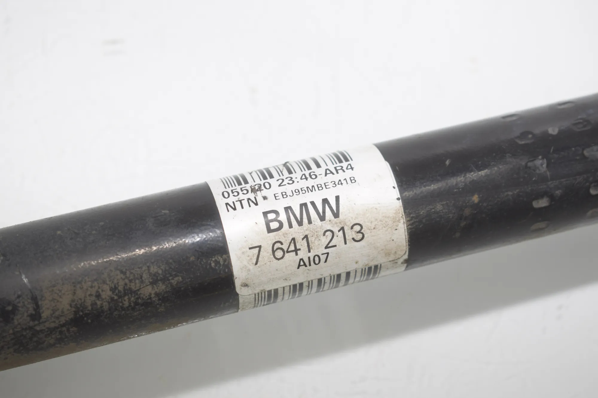 Rear Left Driveshaft – OEM 7641213 · BMW i3 (I01) BMW i3 (I01) Electric 2020 – 4