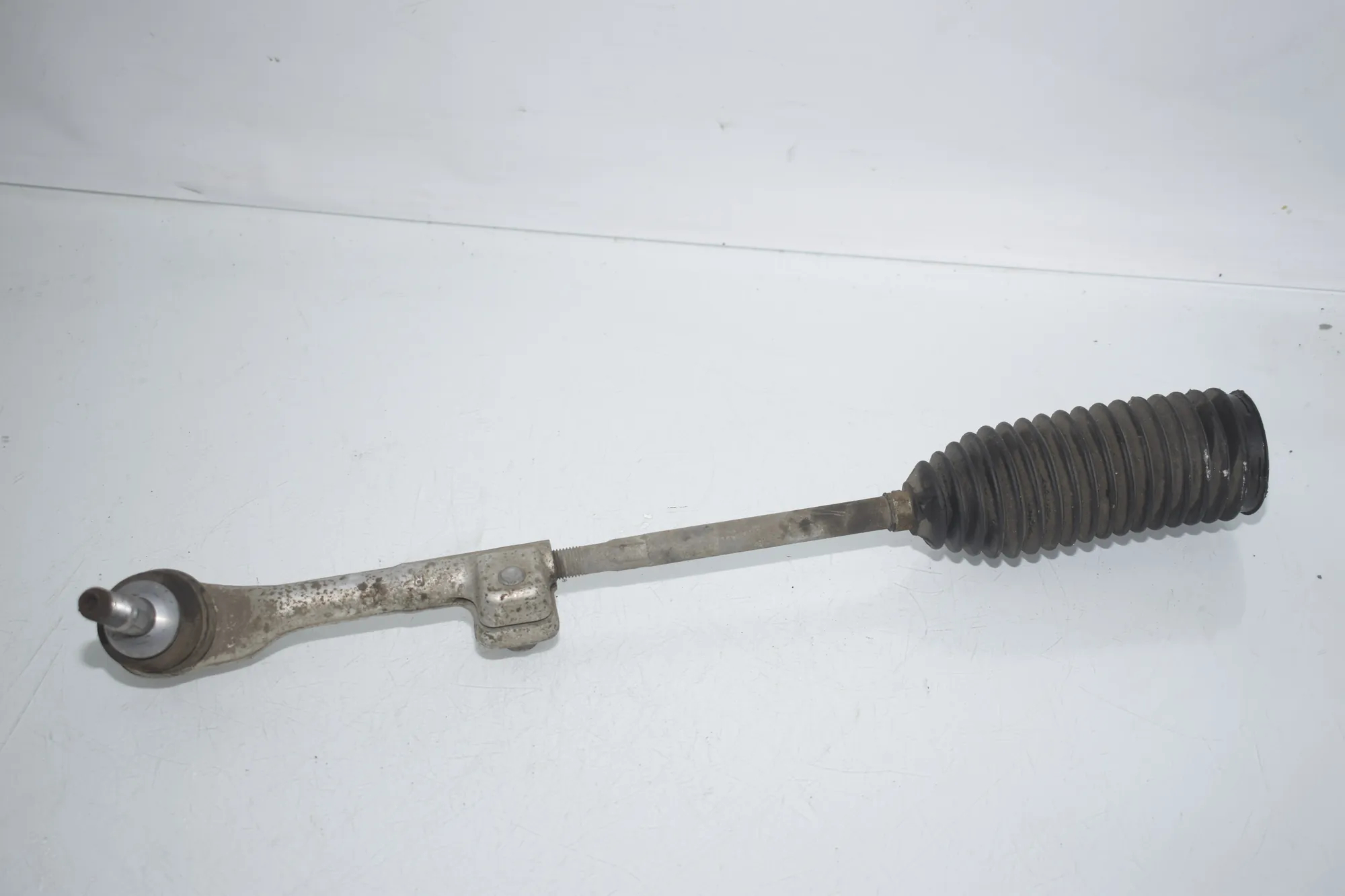 Right Side Steering Tie Rod – OEM 6851410 · BMW i3 (I01) BMW i3 (I01) Electric 2020 – 3