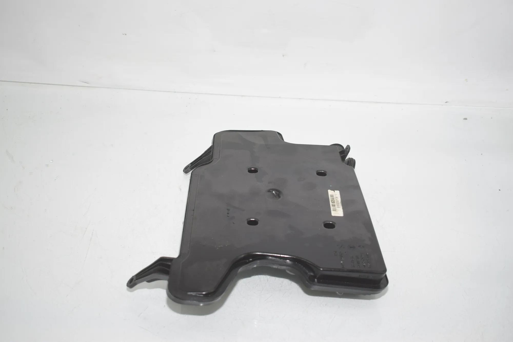 Intake Resonator – OEM 8580237 · BMW 2 Gran Tourer (F46) BMW 2 Gran Tourer (F46) 220 d xDrive 2018 – 2