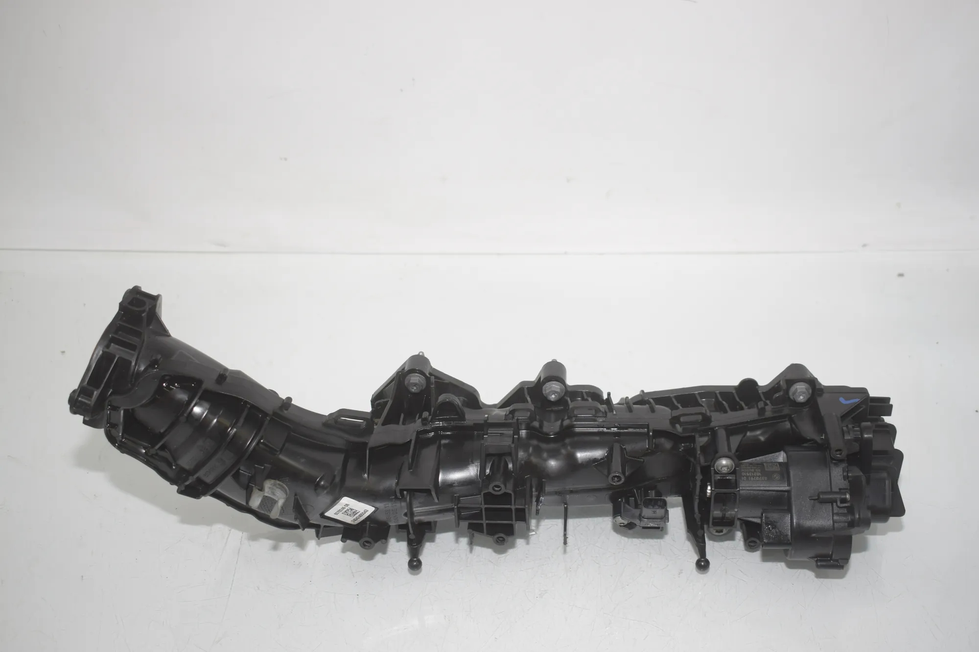 Intake Manifold – OEM 8579246 · BMW 2 Gran Tourer (F46) BMW 2 Gran Tourer (F46) 220 d xDrive 2018 – 3