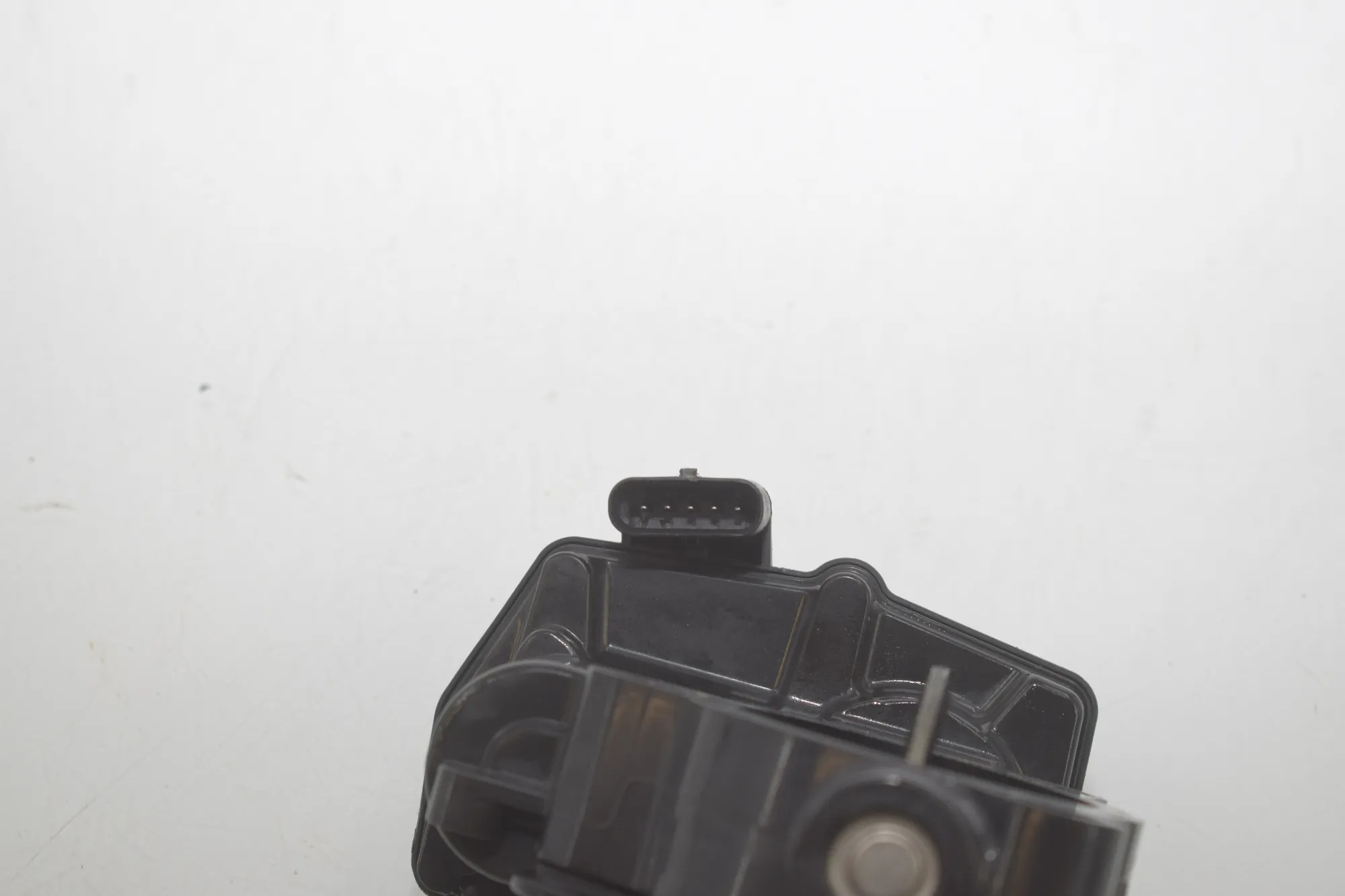 Throttle Body – OEM 8512452 · BMW 2 Gran Tourer (F46) BMW 2 Gran Tourer (F46) 220 d xDrive 2018 – 4