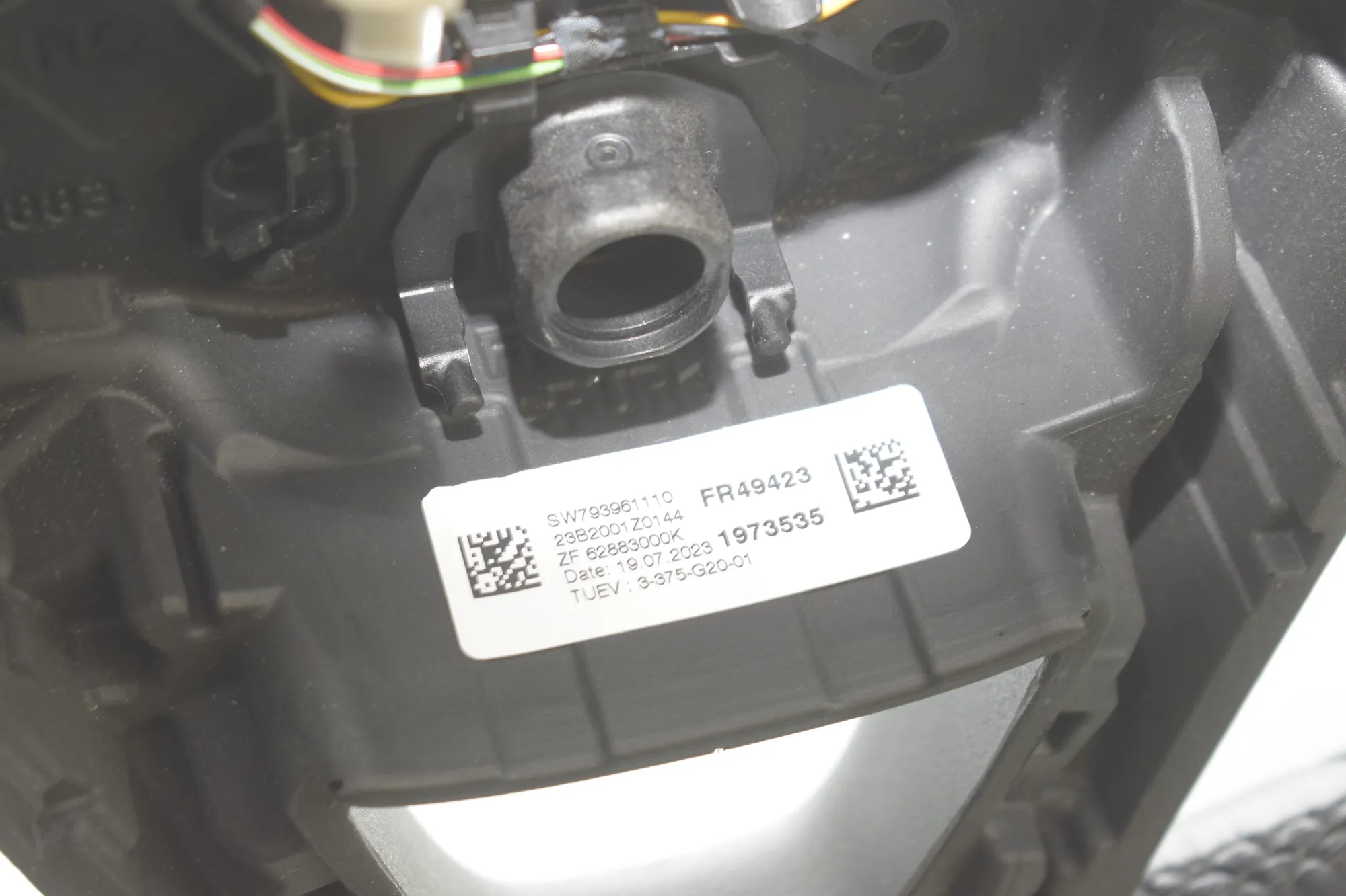 Steering Wheel – OEM 7939611 · BMW 3 Touring (G21) BMW 3 Touring (G21) 320 d Mild-Hybrid 2023 – 5