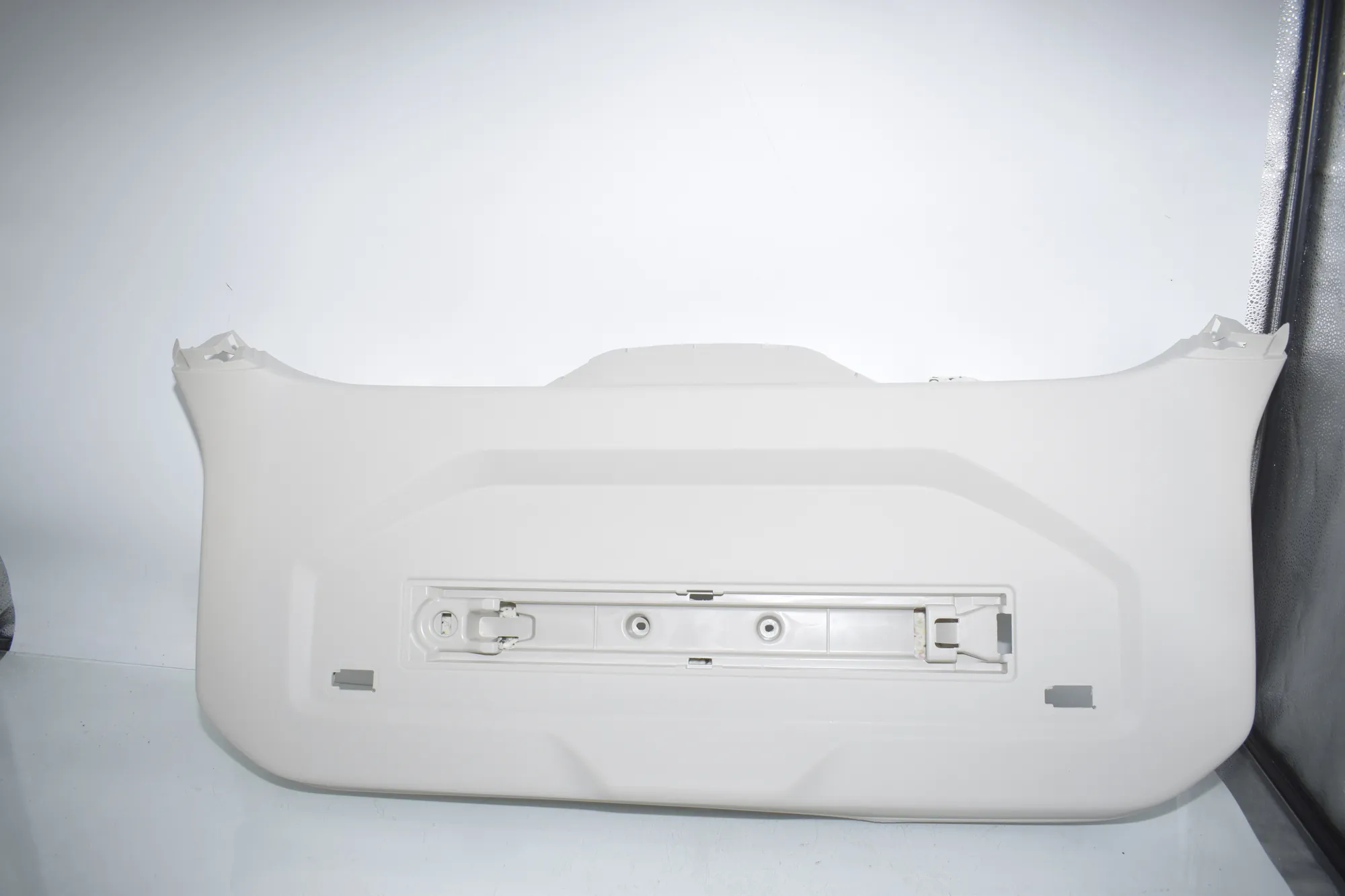 Tailgate Bootlid Cover Trim – OEM 7946709 · BMW 3 Touring (G21) BMW 3 Touring (G21) 320 d Mild-Hybrid 2023