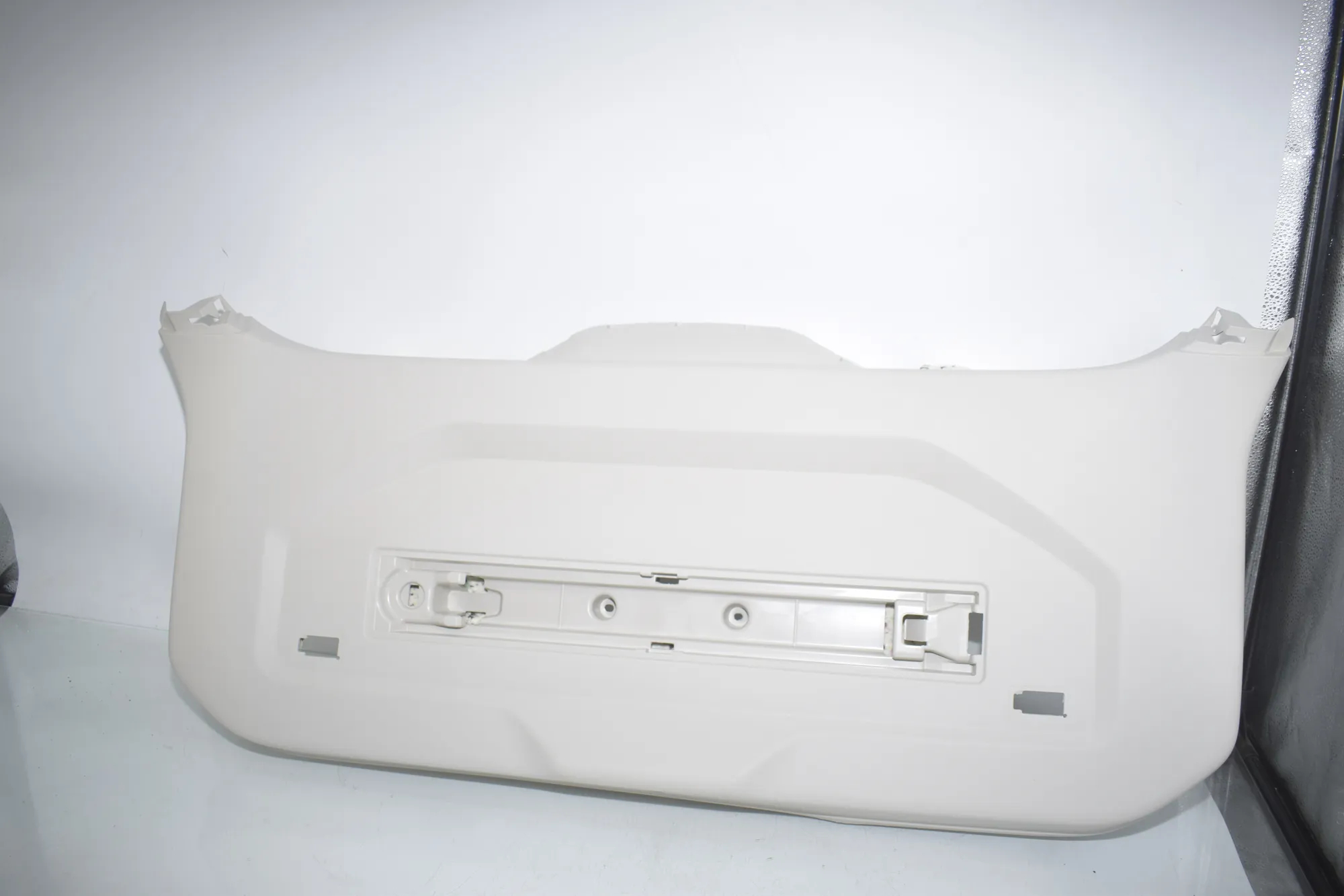 Tailgate Bootlid Cover Trim – OEM 7946709 · BMW 3 Touring (G21) BMW 3 Touring (G21) 320 d Mild-Hybrid 2023 – 2