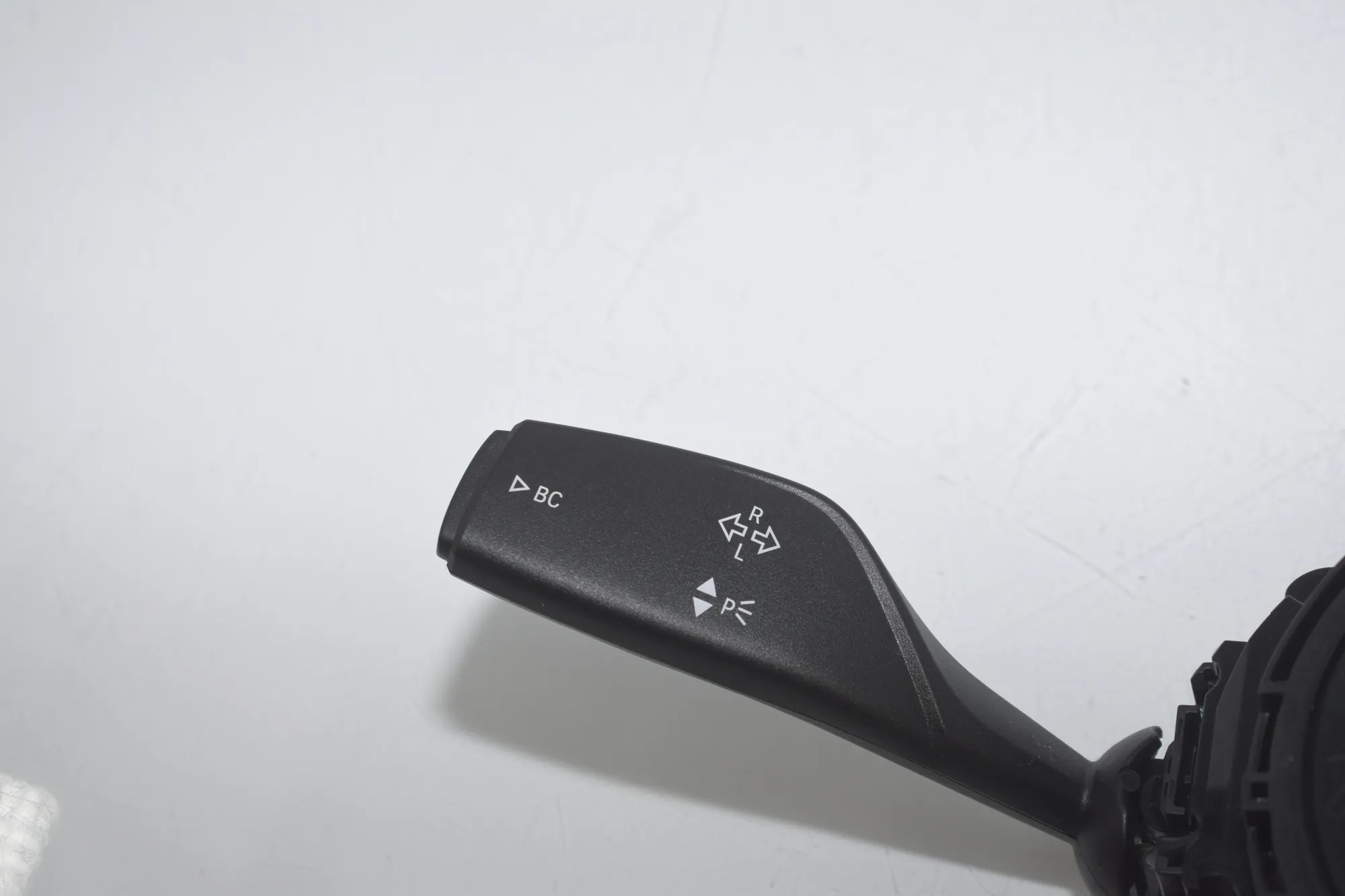 Indicator Wiper Stalk Switch – OEM 6833433 · BMW i3 (I01) BMW i3 (I01) Electric 2020 – 7