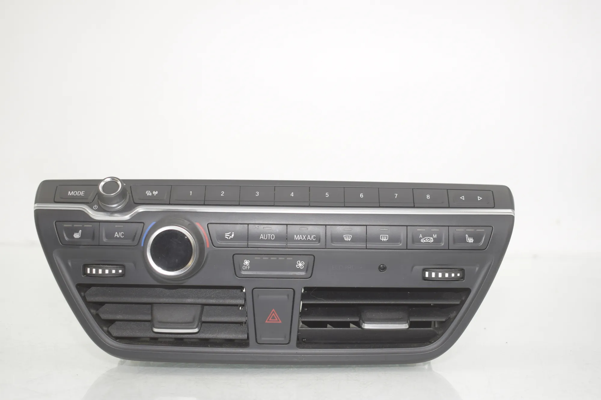 Climate Control Unit – OEM 9379121 · BMW i3 (I01) BMW i3 (I01) Electric 2020 – 5
