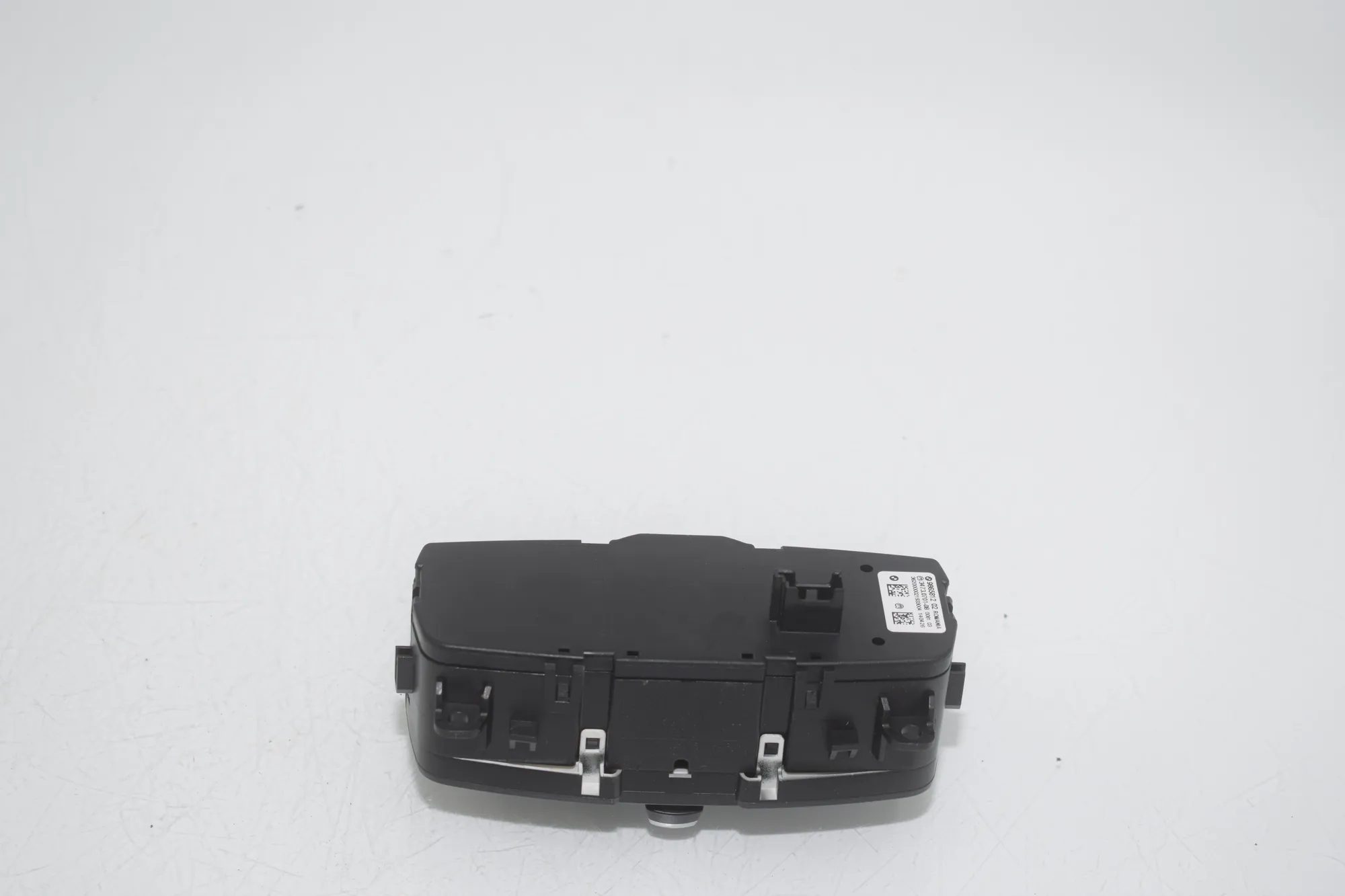 Headlight Switch Control Unit – OEM 9865812 · BMW i3 (I01) BMW i3 (I01) Electric 2020 – 3