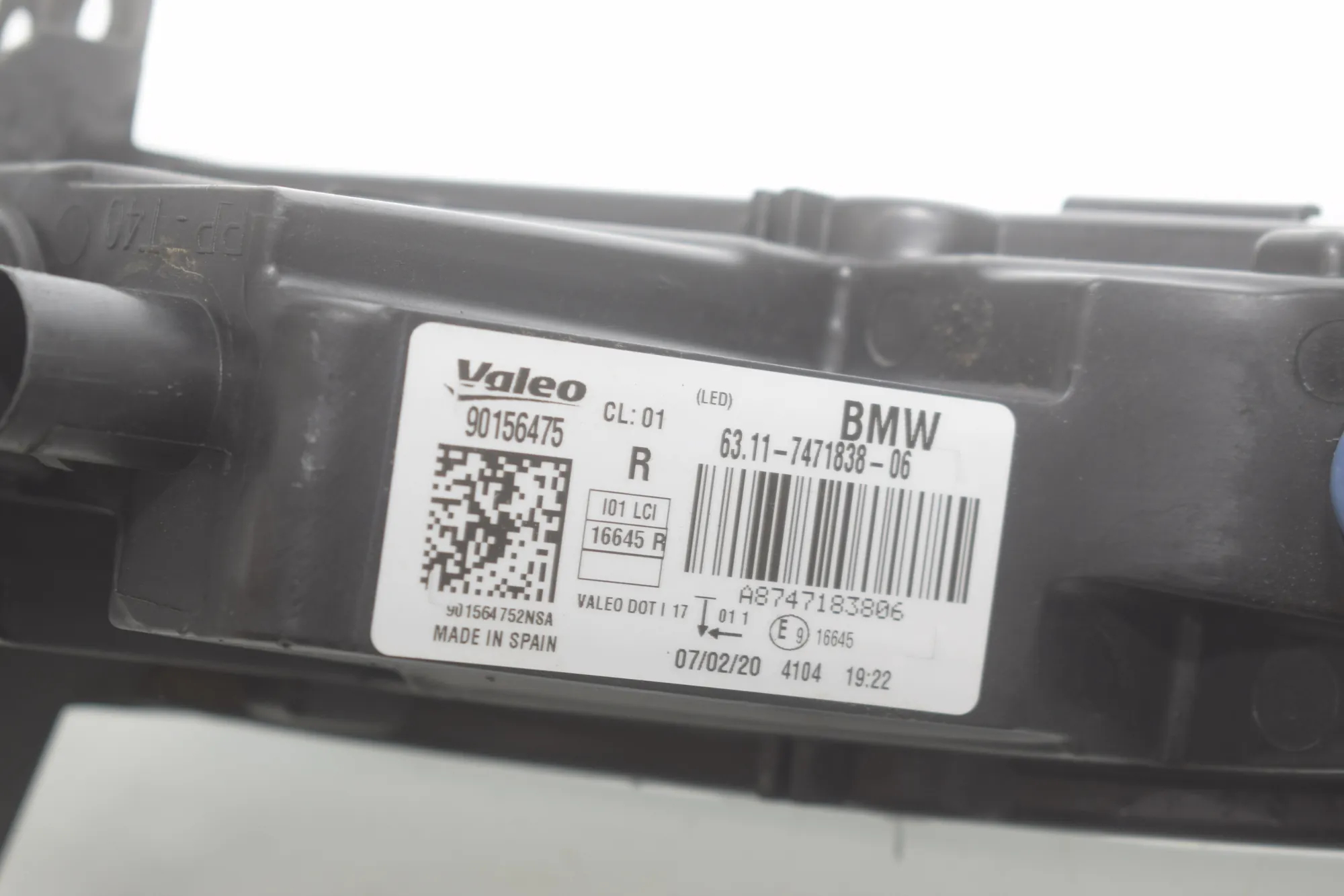 Front Right Fog Light – OEM 7471838 · BMW i3 (I01) BMW i3 (I01) Electric 2020 – 6