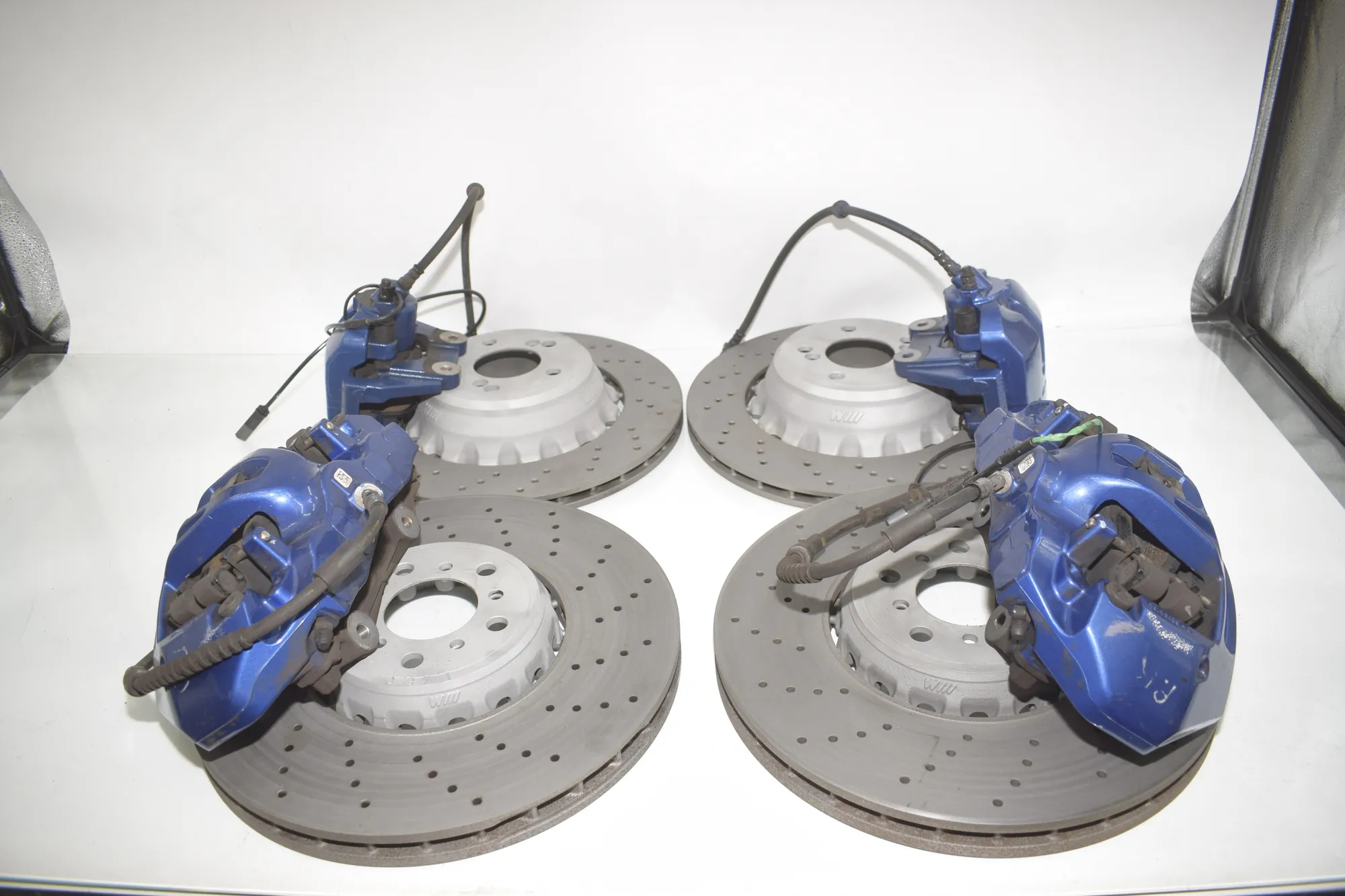 Brake Calipers And Disc Kit – OEM 2284901 · BMW X5 (F15, F85) BMW X5 (F15, F85) M 2018 – 2