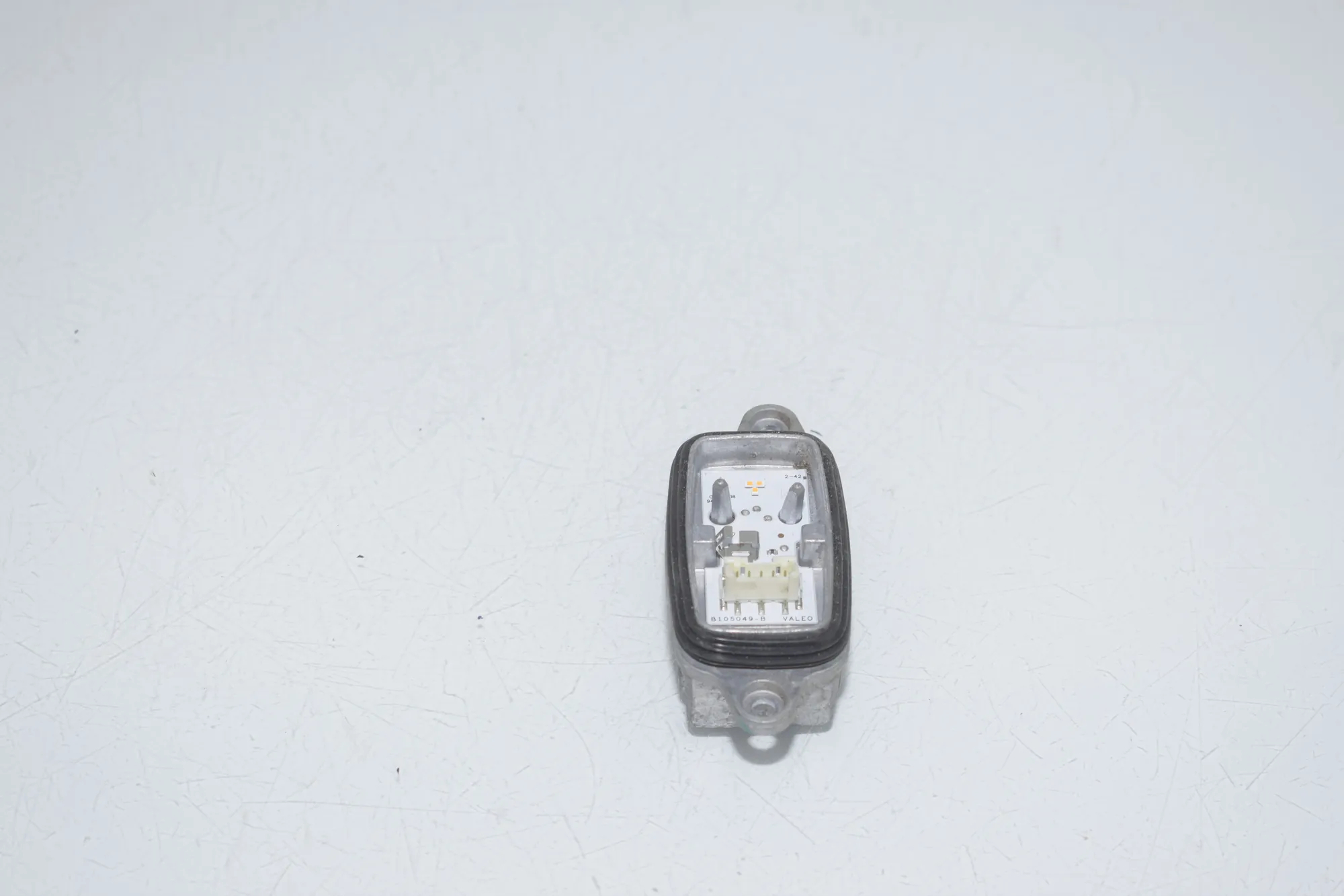 LED Lights Control Unit – OEM 8495583 · BMW i3 (I01) BMW i3 (I01) Electric 2020 – 2