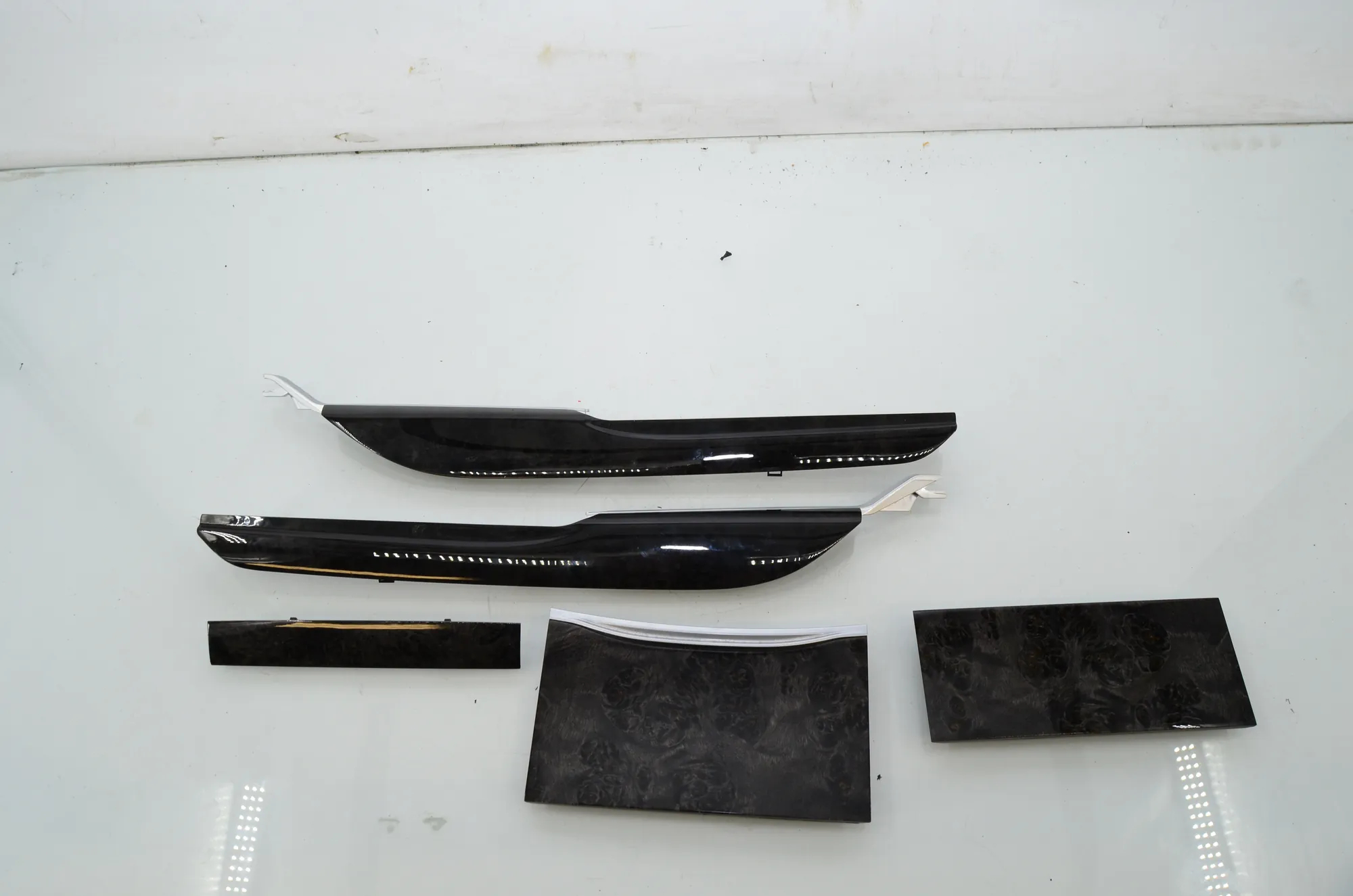 Interior Trim Strips Kit – OEM 9299501 · BMW 7 (G11, G12) 750 d, Ld xDrive 2016 – 13