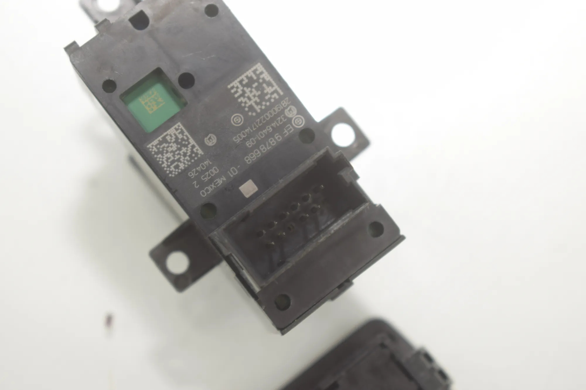 Switches – OEM 9280513 · BMW i3 (I01) BMW i3 (I01) Electric 2020 – 6