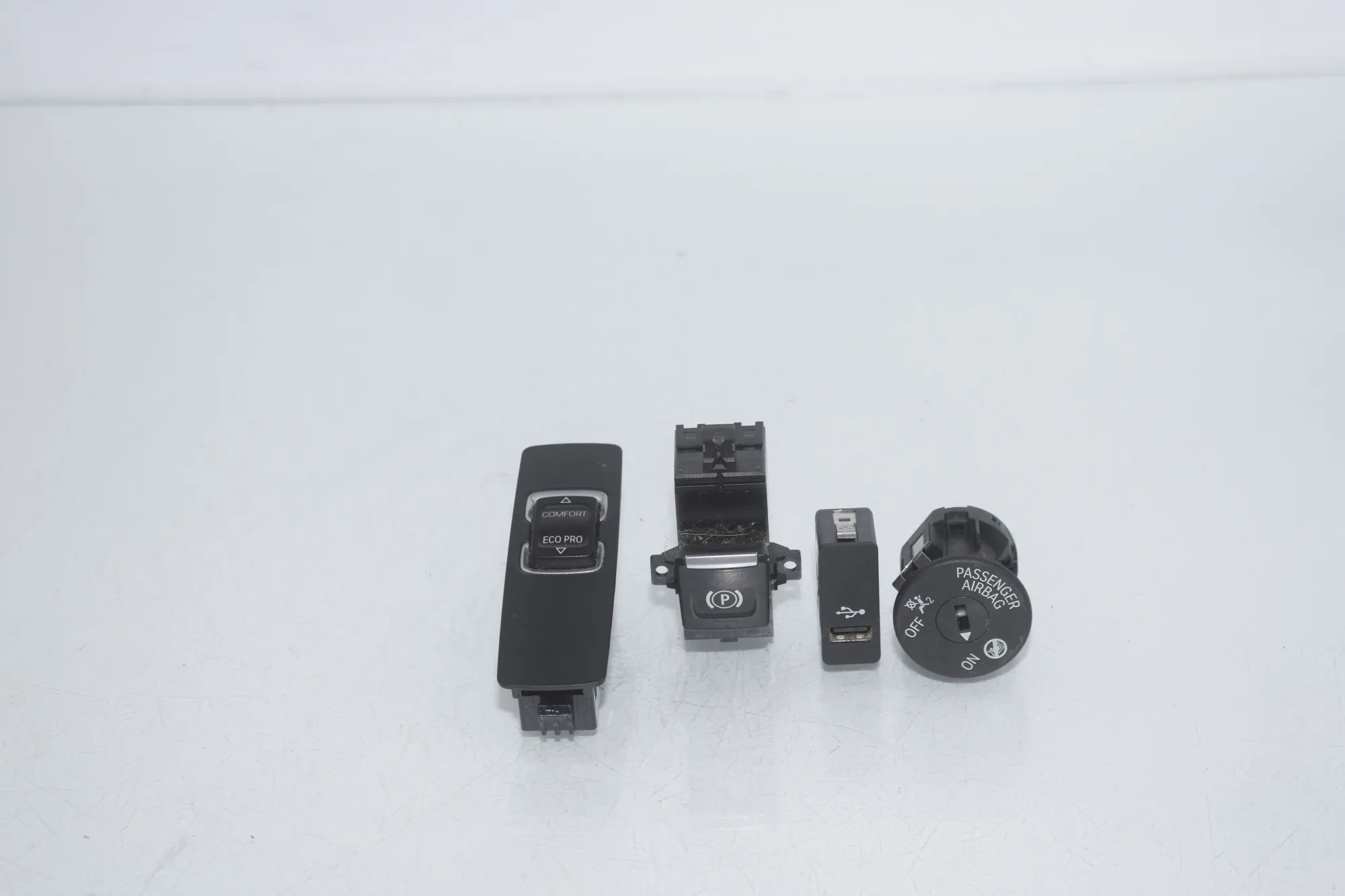 Switches – OEM 9280513 · BMW i3 (I01) BMW i3 (I01) Electric 2020 – 2