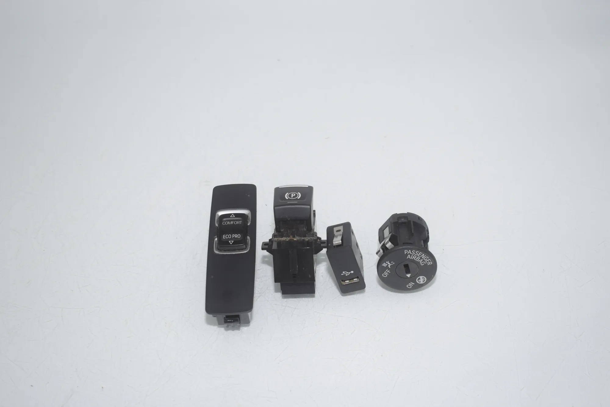 Switches – OEM 9280513 · BMW i3 (I01) BMW i3 (I01) Electric 2020