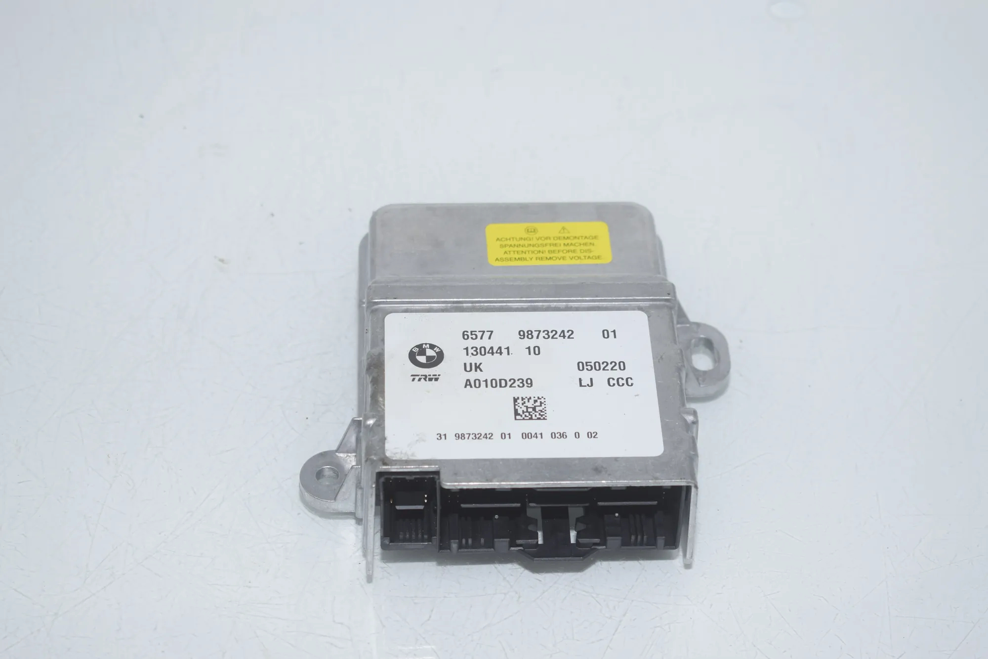 SRS Control Unit – OEM 9873242 · BMW i3 (I01) BMW i3 (I01) Electric 2020