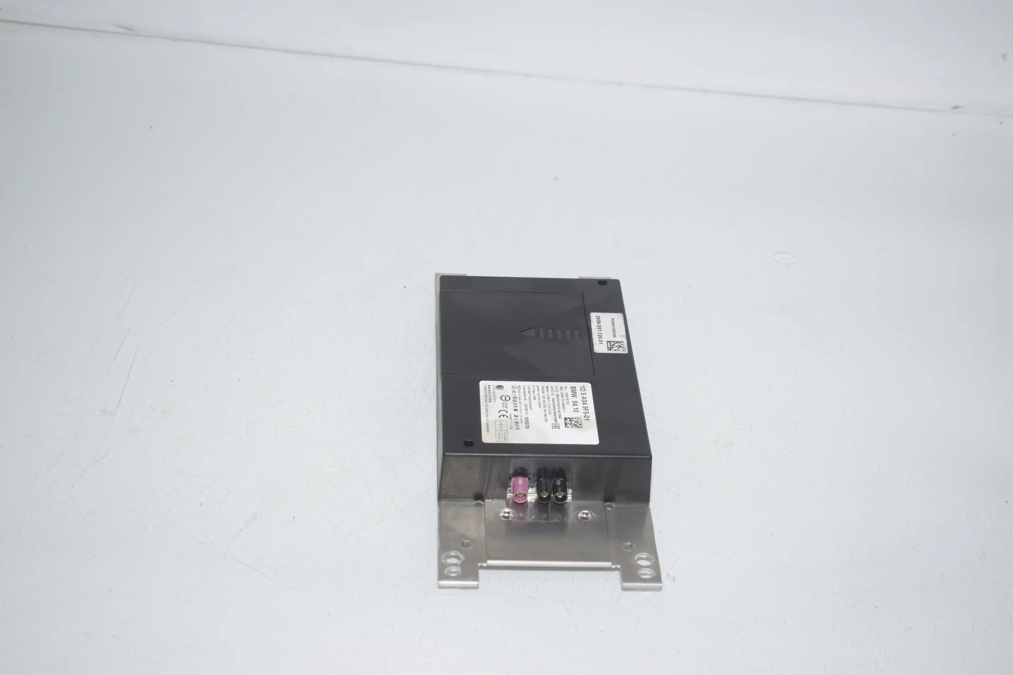 Bluetooth Control Unit – OEM 5A049F5 · BMW i3 (I01) BMW i3 (I01) Electric 2020 – 2