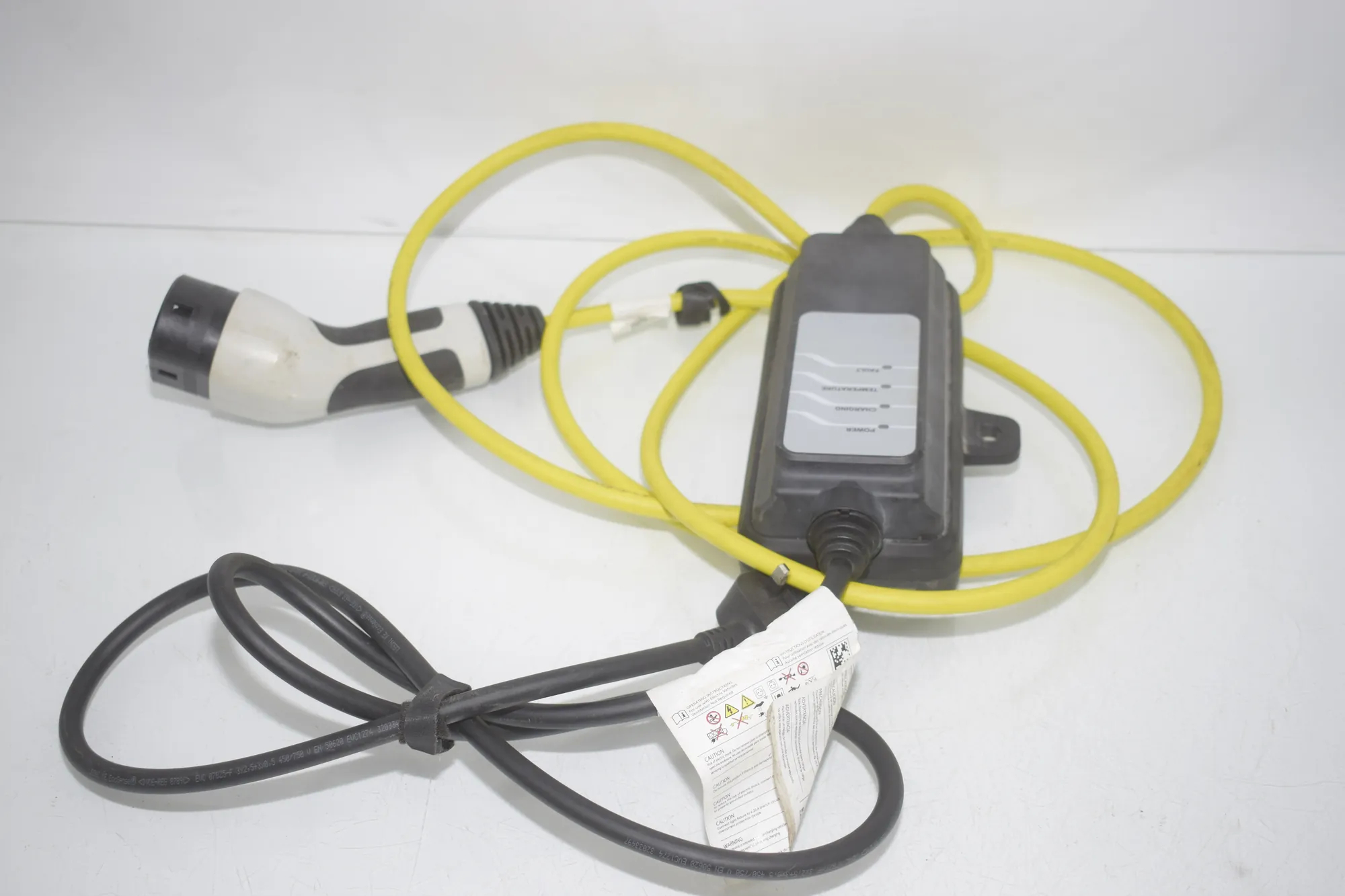 Battery Charging Cable – OEM 5A92D00 · BMW i3 (I01) BMW i3 (I01) Electric 2020
