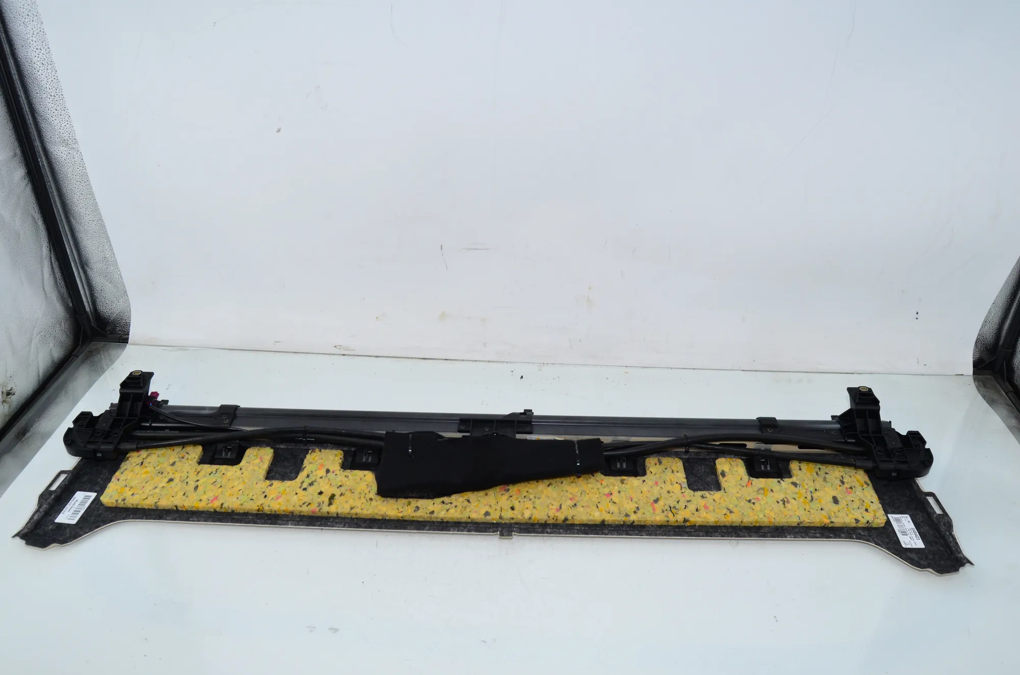 Rear Parcel Shelf – OEM 7409714 · BMW 7 (G11, G12) 750 d, Ld xDrive 2016 – 4