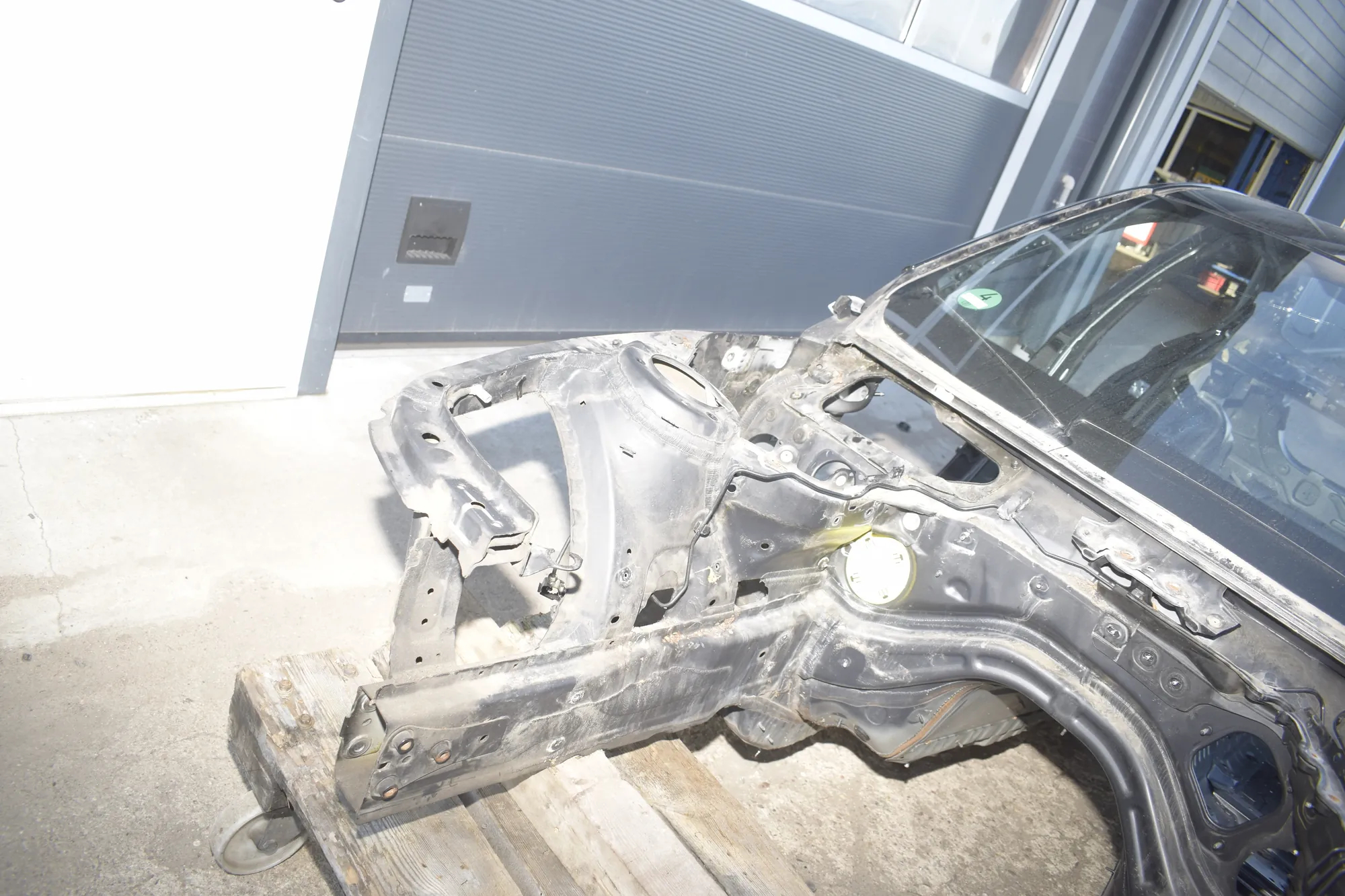 Front Right Quarter Panel · BMW 3 (F30, F80) BMW 3 (F30, F80) 320 i 2012 – 3