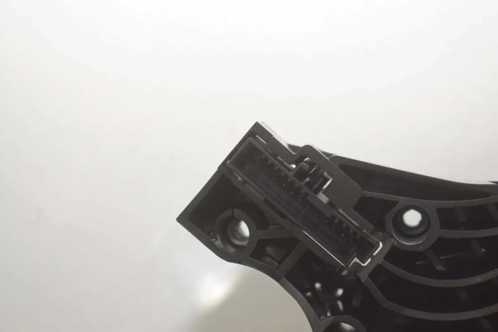 Gear Shifting Mechanism – OEM 6999578 · BMW i3 (I01) BMW i3 (I01) Electric 2020 – 4