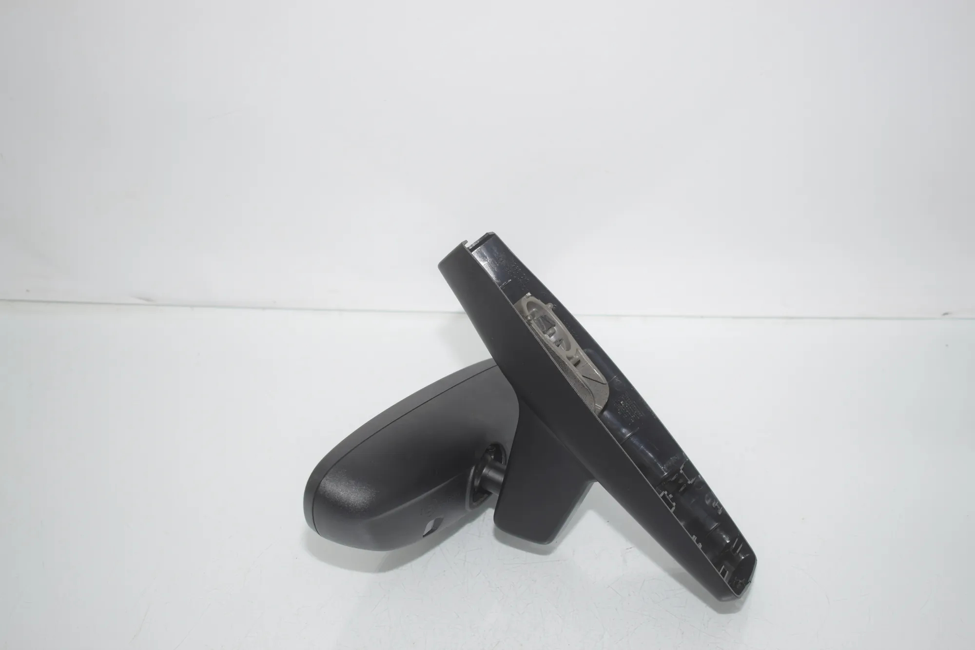 Interior Rear View Mirror – OEM 9284918 · BMW i3 (I01) BMW i3 (I01) Electric 2020 – 3