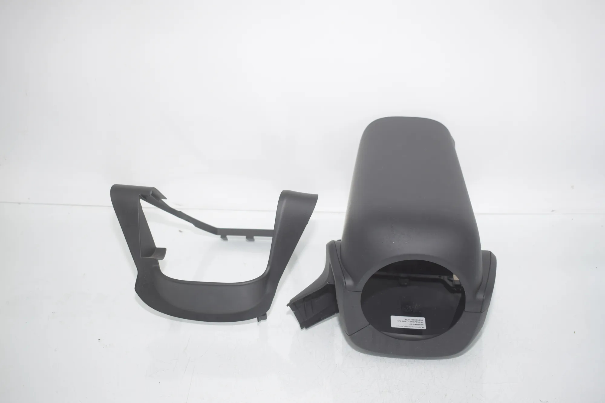 Steering Mechanism Trim – OEM 9285065 · BMW i3 (I01) BMW i3 (I01) Electric 2020