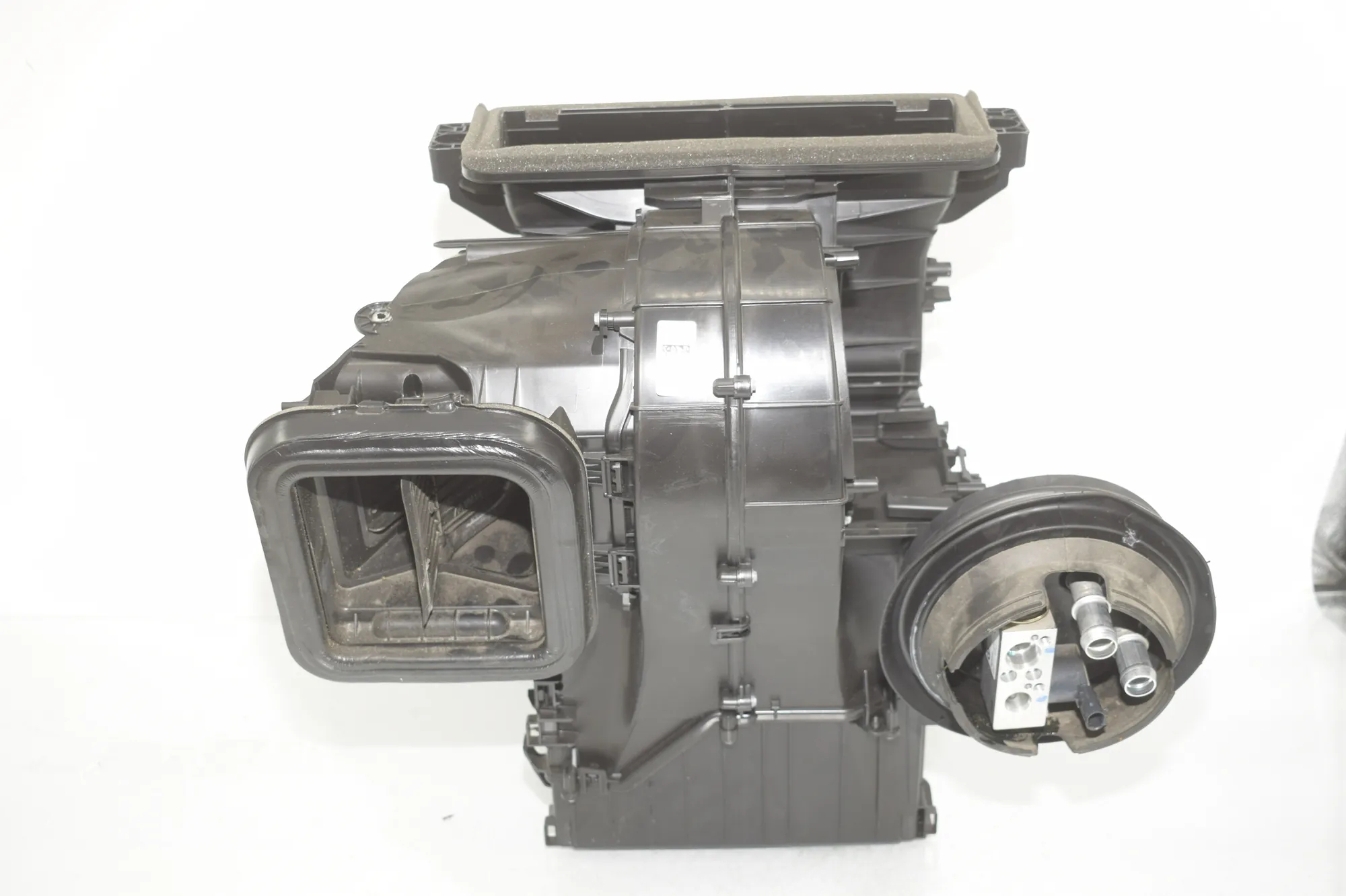Interior Heater – OEM 5A07175 · BMW i3 (I01) BMW i3 (I01) Electric 2020 – 3