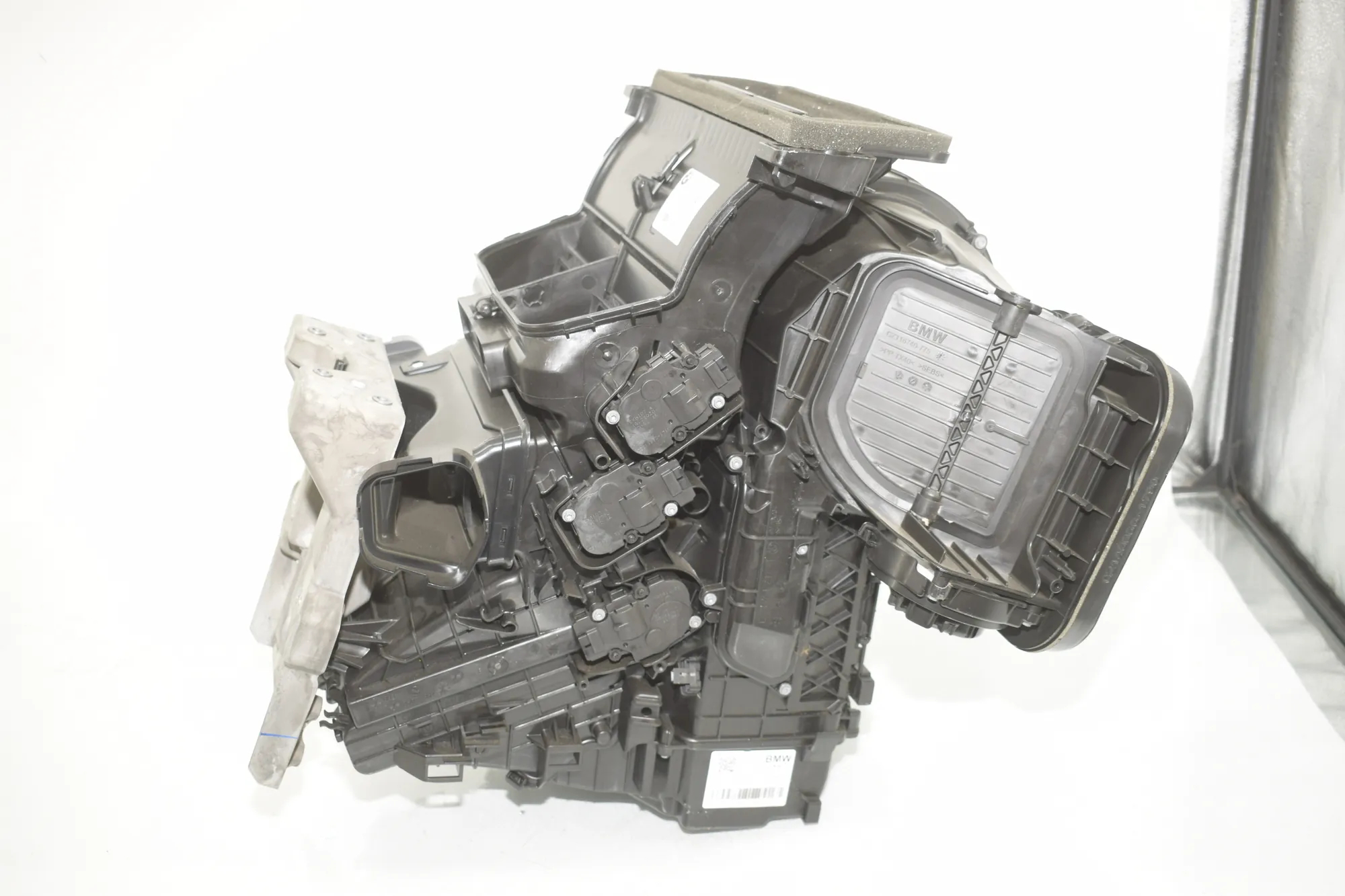 Interior Heater – OEM 5A07175 · BMW i3 (I01) BMW i3 (I01) Electric 2020 – 4