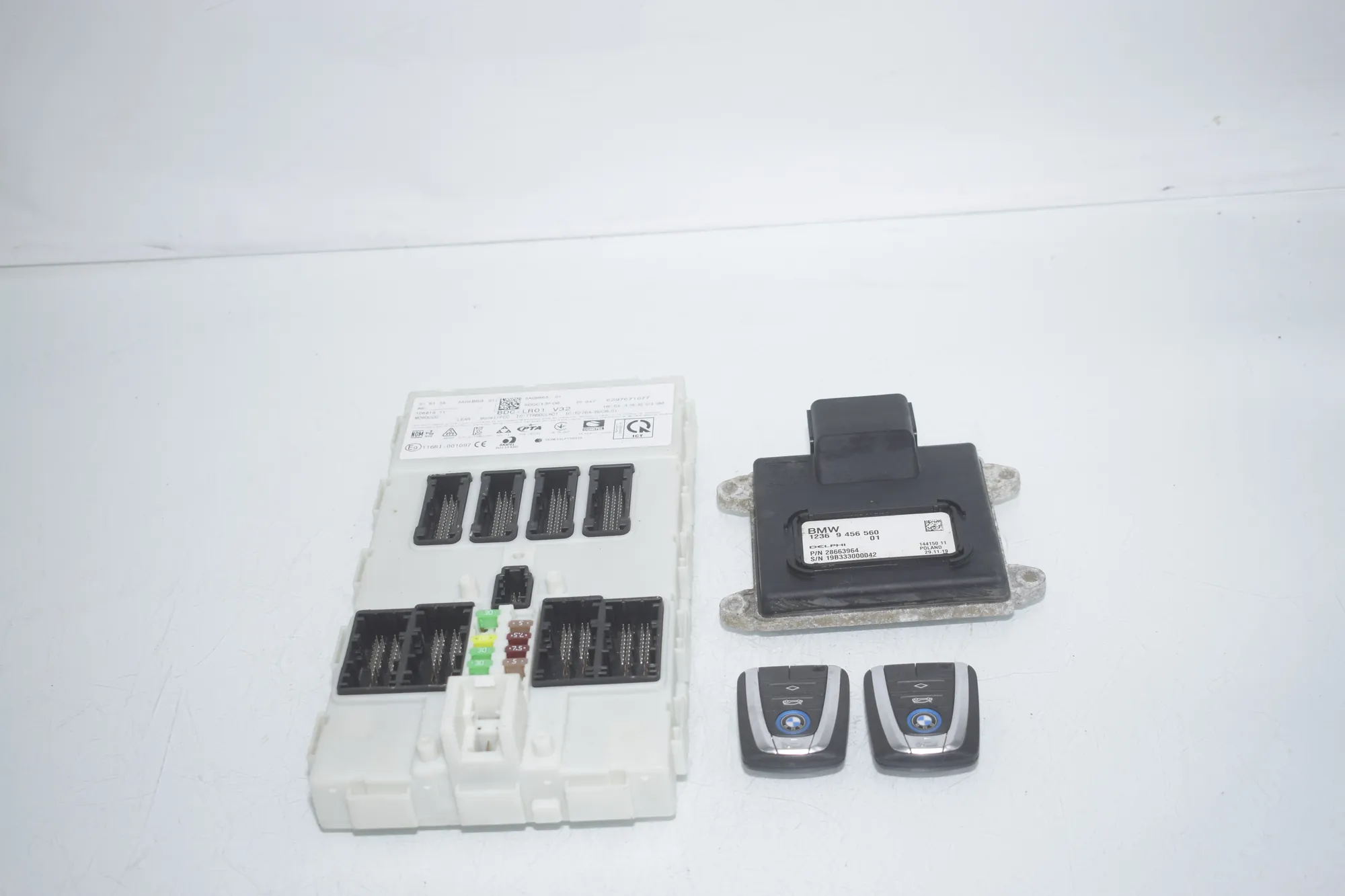 Engine Ignition ECU Set – OEM 5A0BB63 · BMW i3 (I01) BMW i3 (I01) Electric 2020 – 3