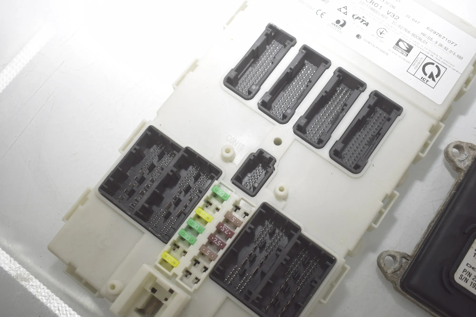 Engine Ignition ECU Set – OEM 5A0BB63 · BMW i3 (I01) BMW i3 (I01) Electric 2020 – 4